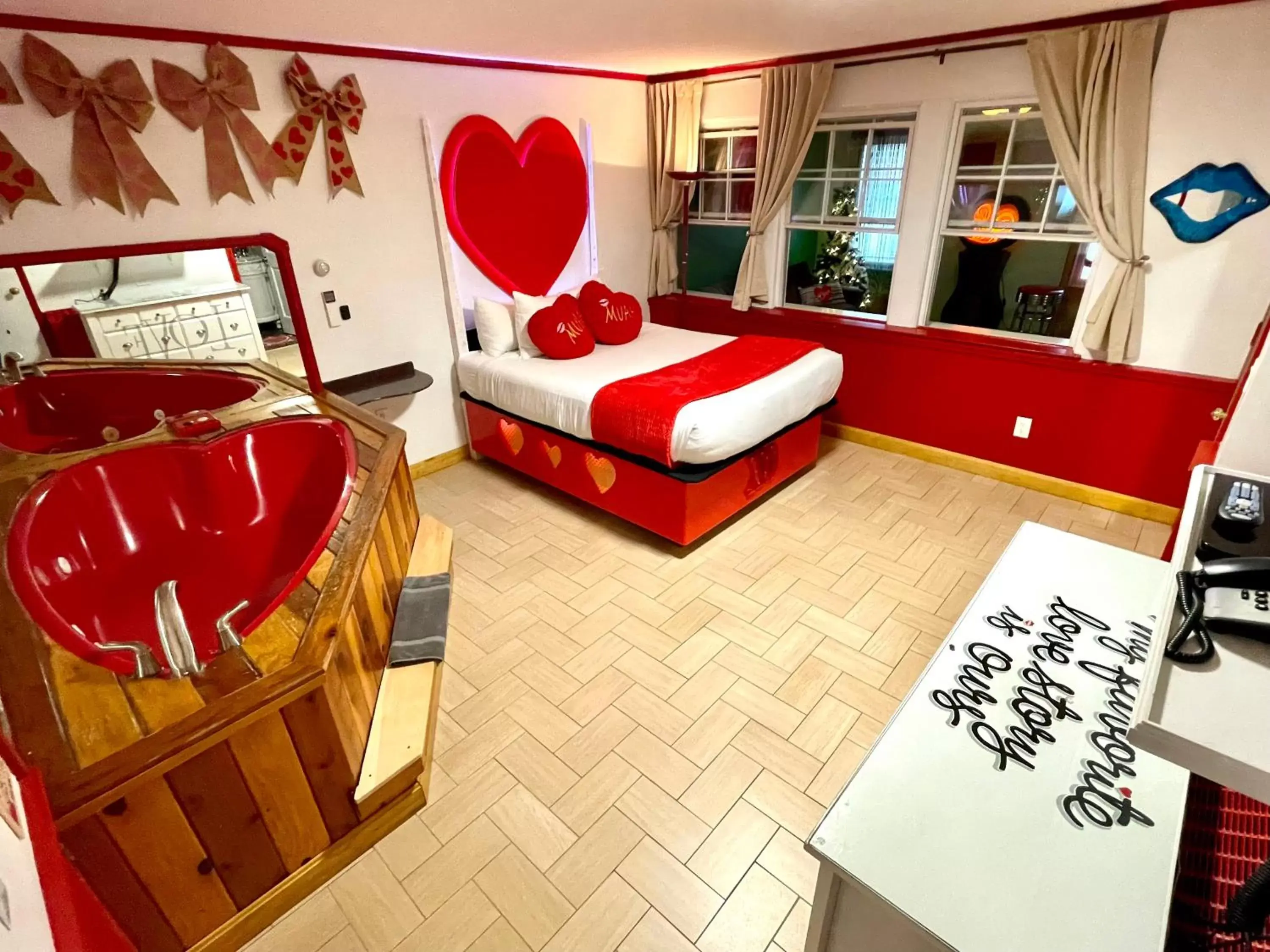 Cupid's Corner in Adventure Suites Cupid's Corner in Adventure Suites