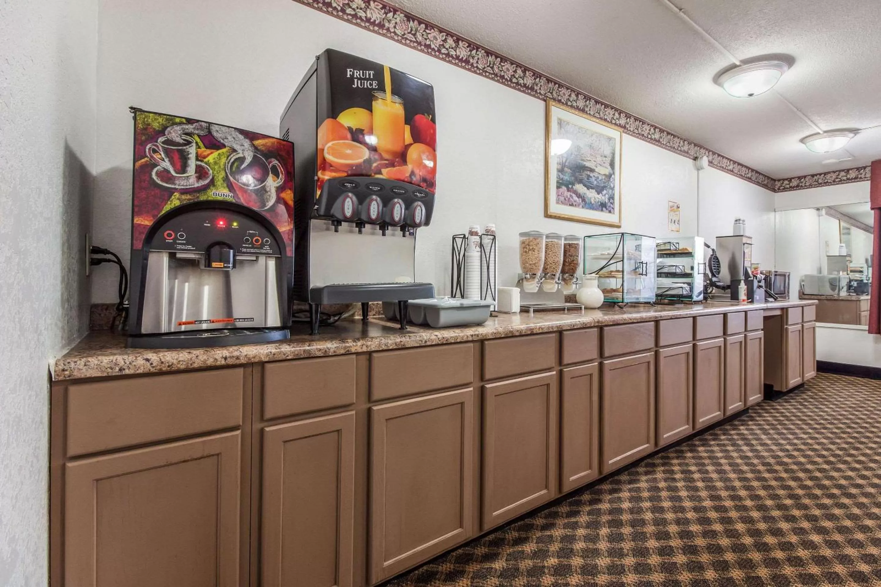 Restaurant/places to eat in Econo Lodge Lexington