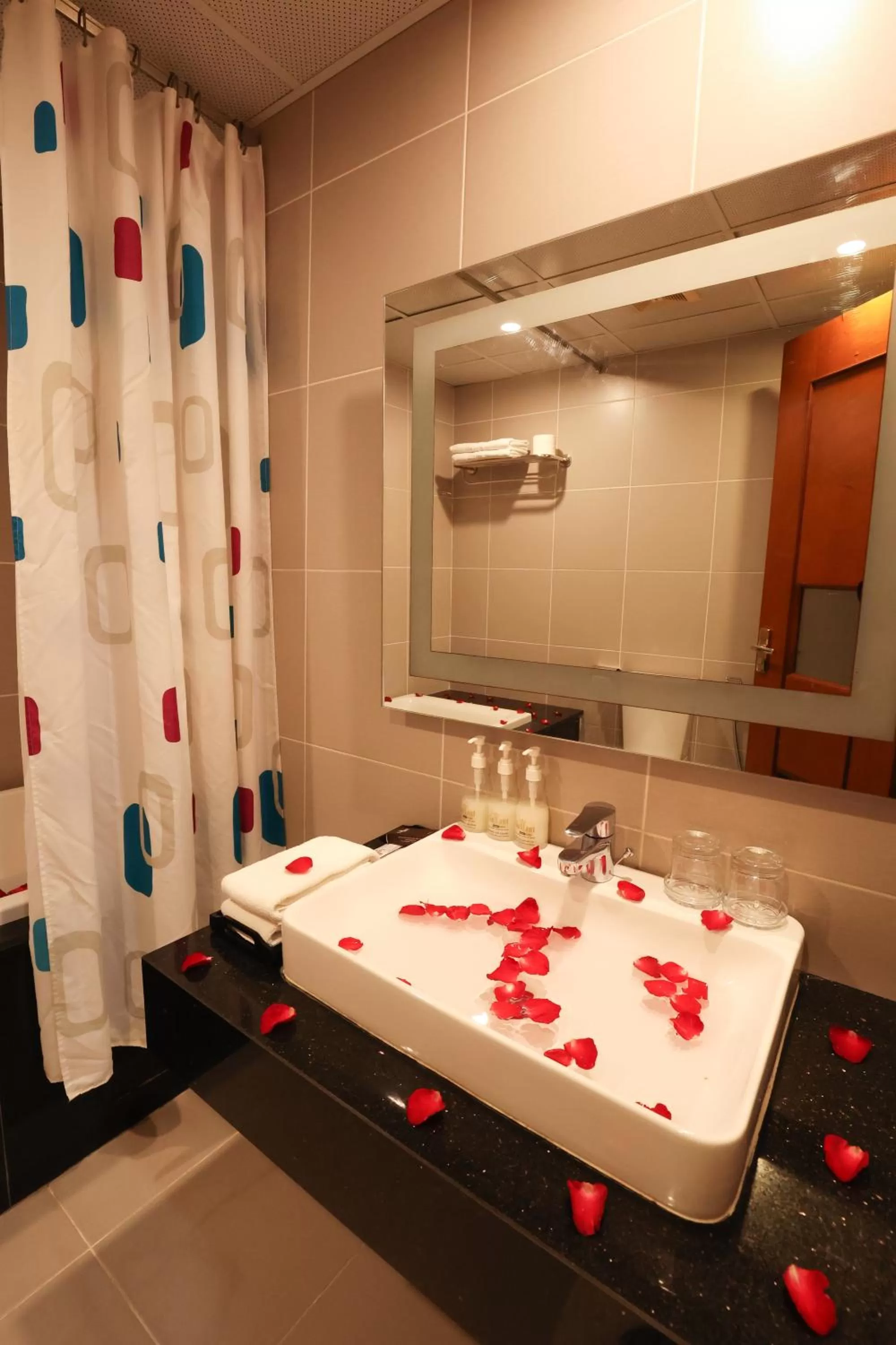 Bed in Gallant Hotel