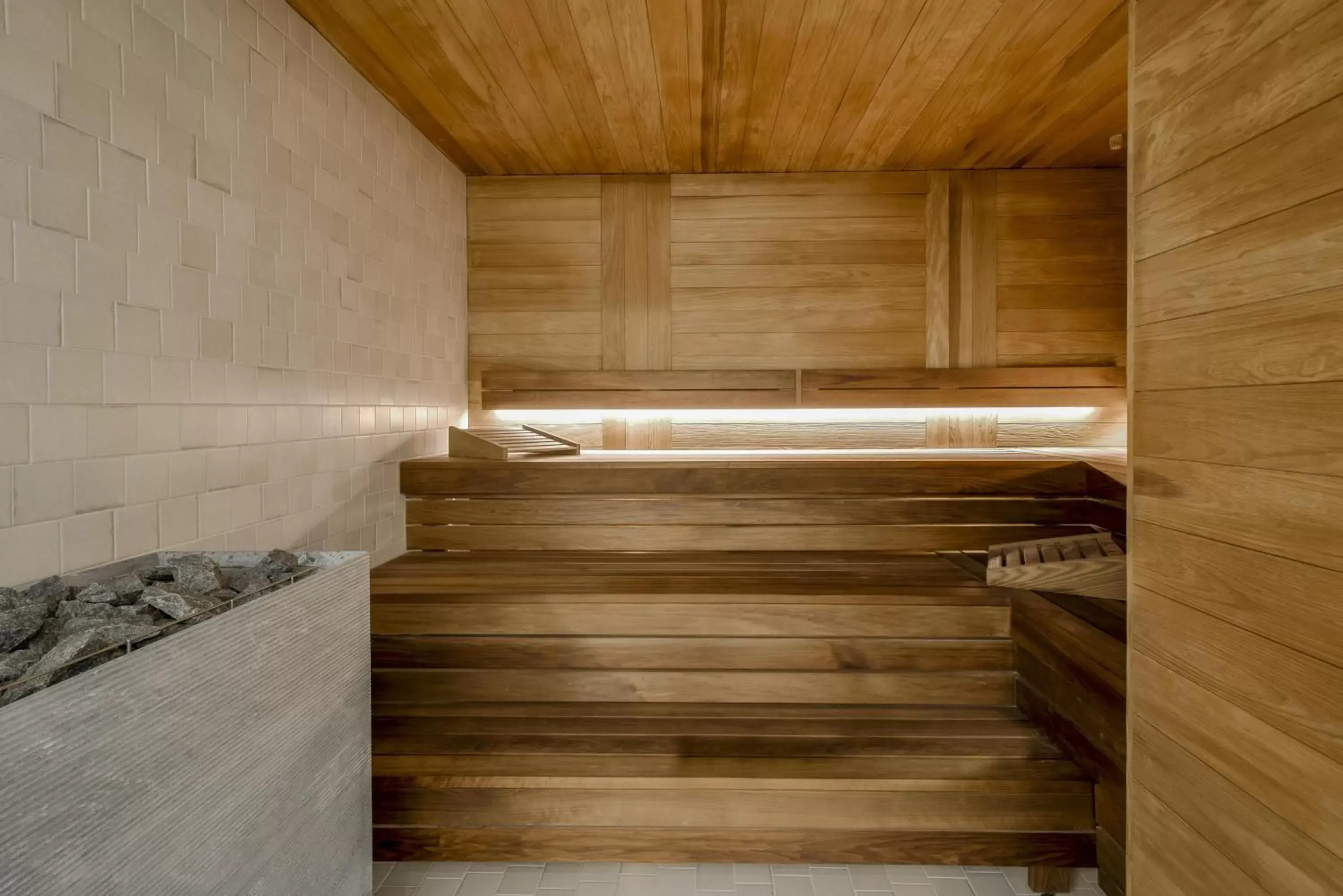 Sauna in Grand Poet Hotel and SPA by Semarah