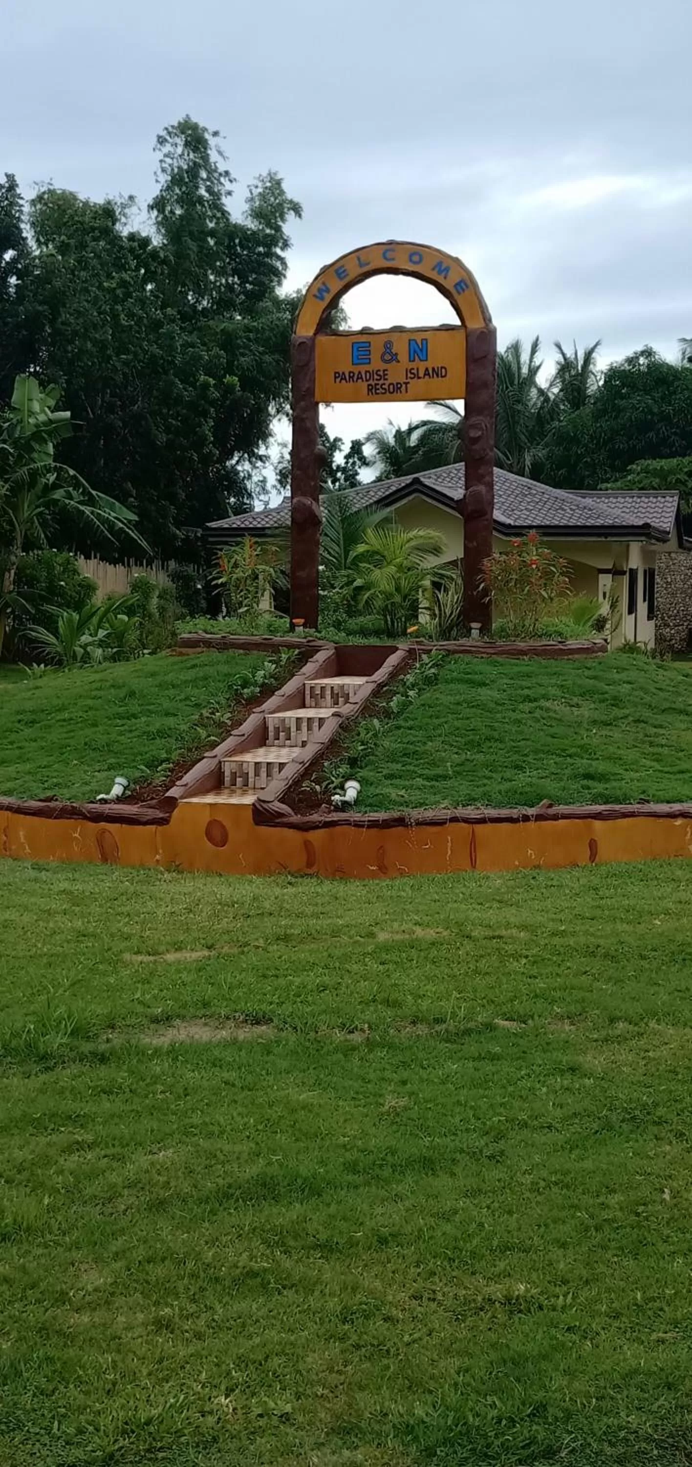 E&N Paradise Island Resort