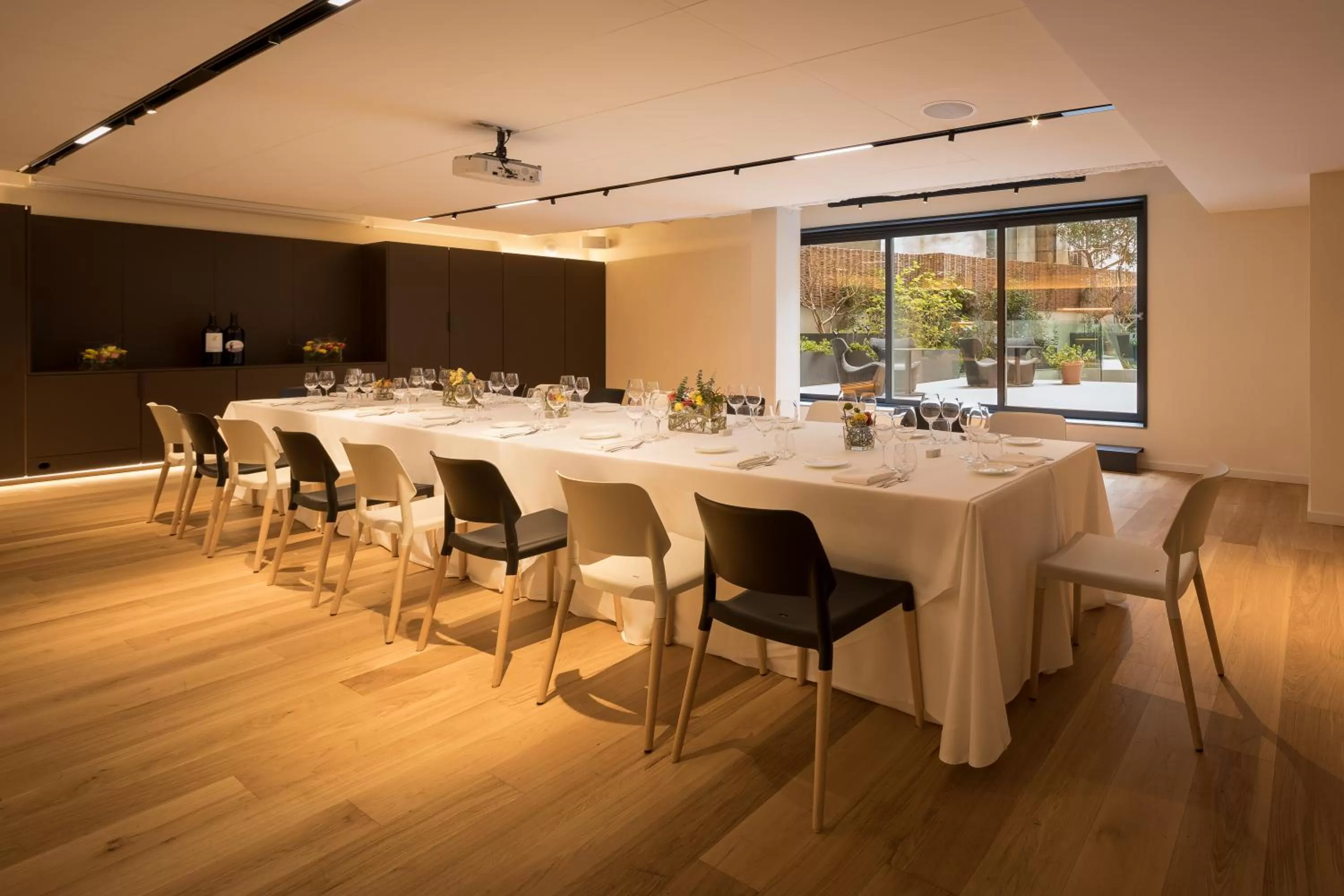 Food and drinks in Ohla Eixample