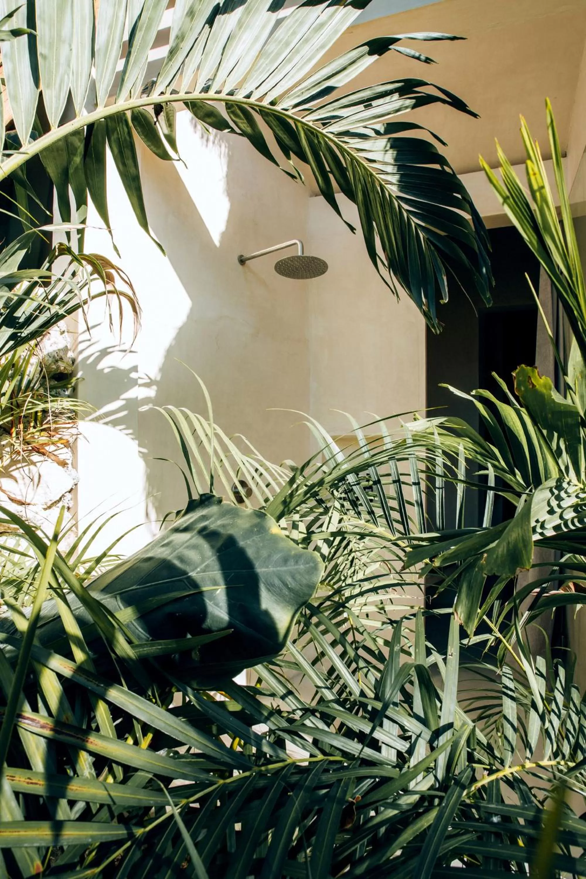 Shower in Hotel Muaré Tulum Wellness and Spa