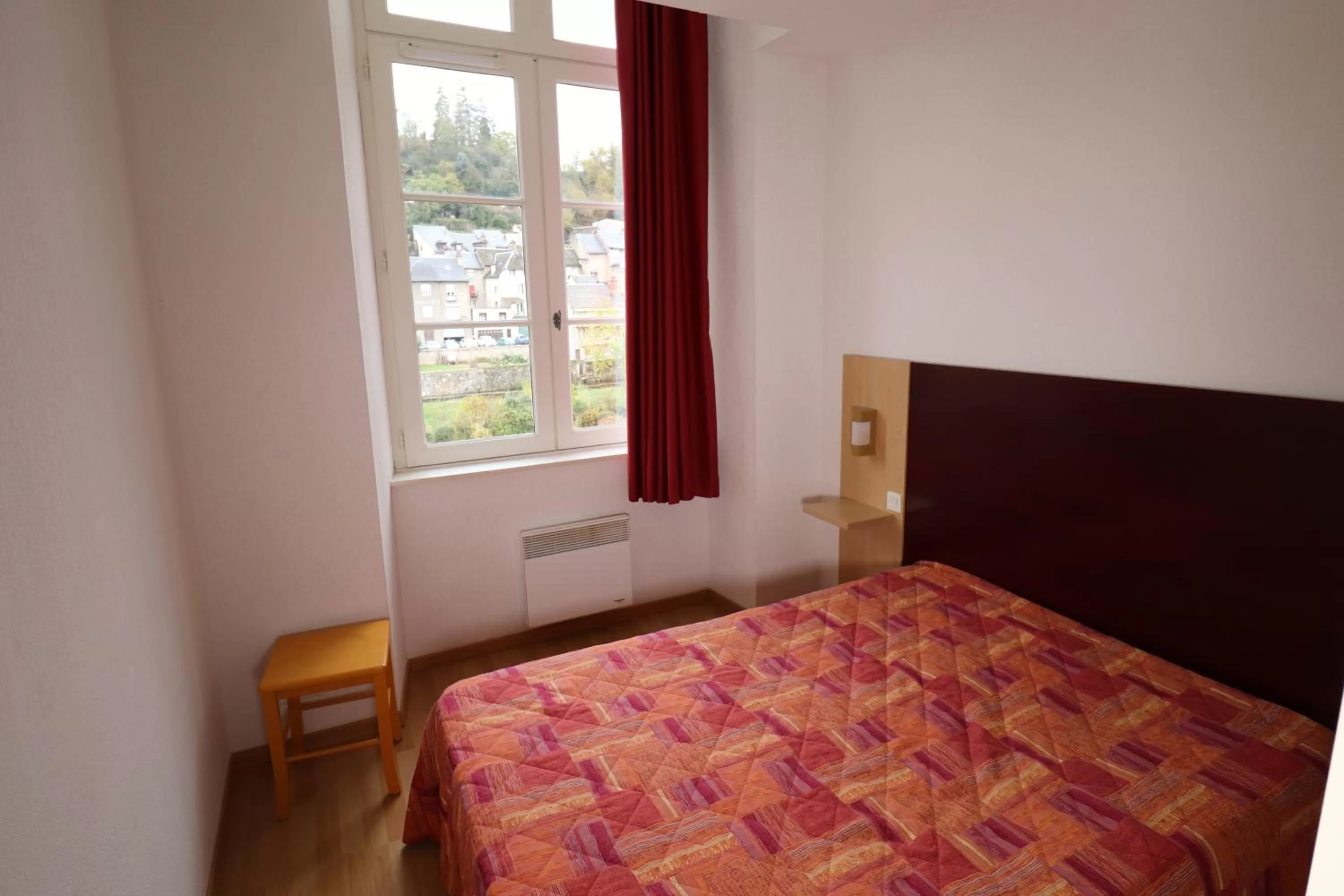 Bed in Chateau Ricard