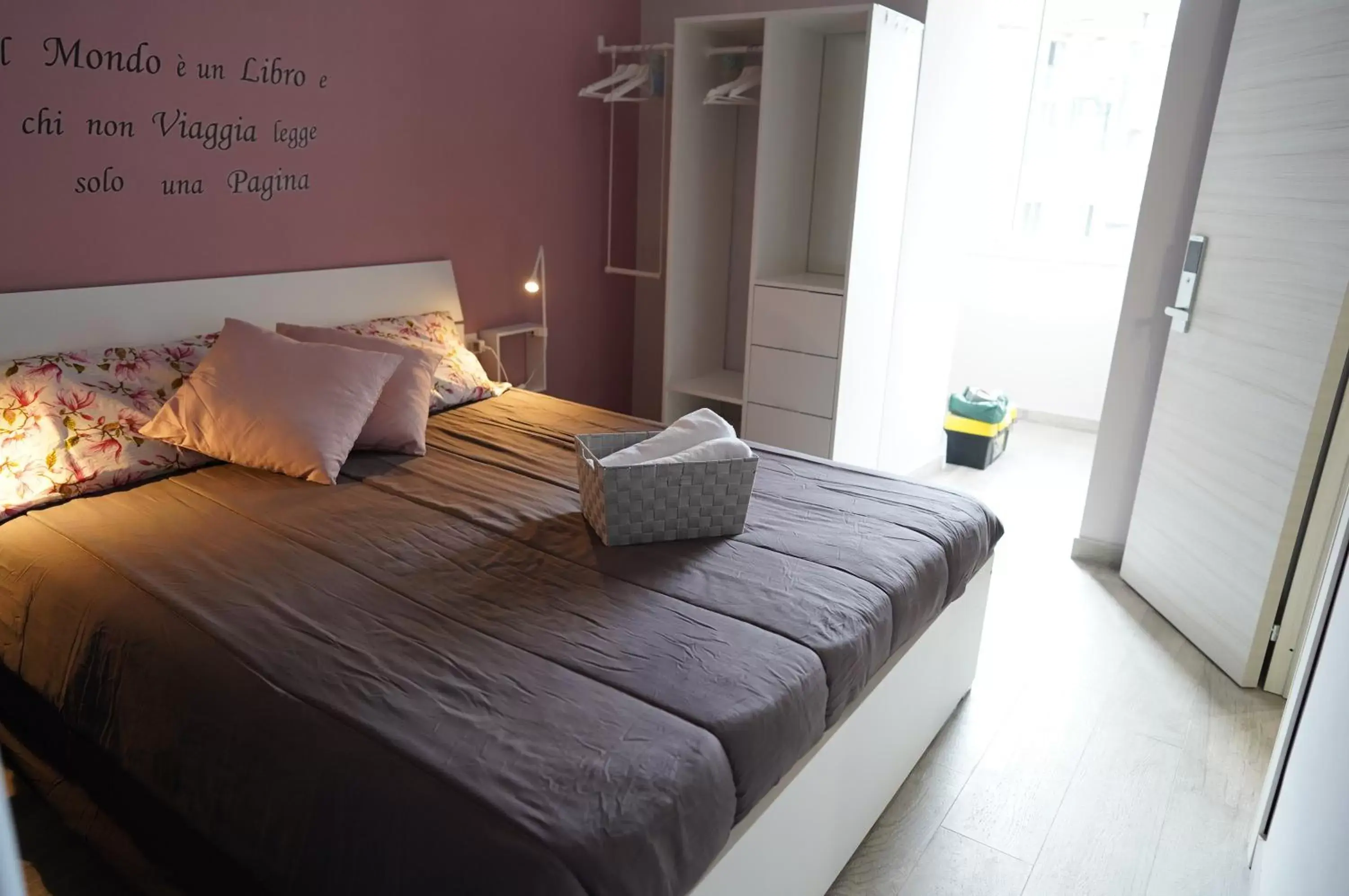 Bed in Cristal Home