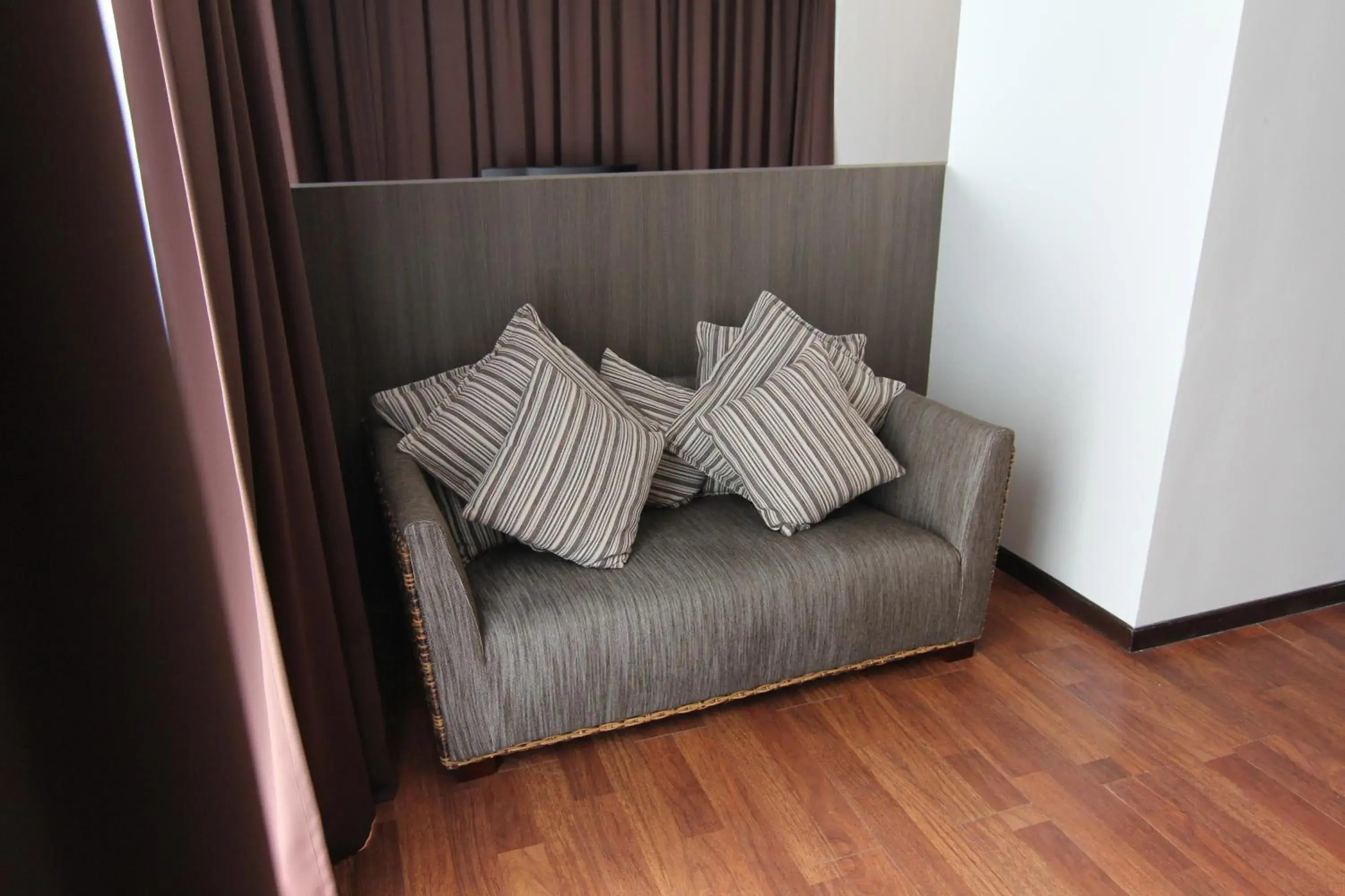 Seating Area in Nexus Business Suite Hotel