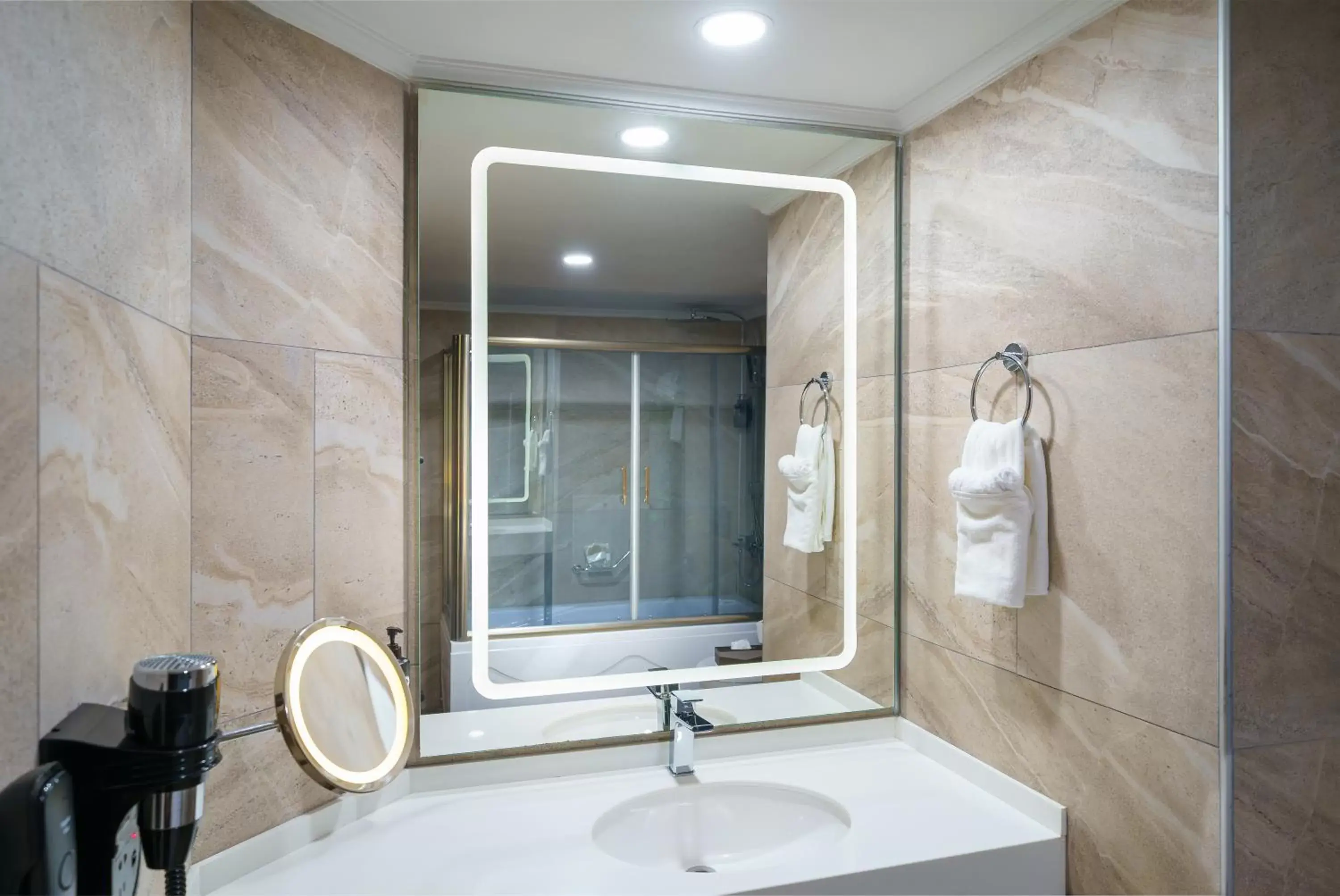 Bathroom in Ramada Plaza by Wyndham Silivri