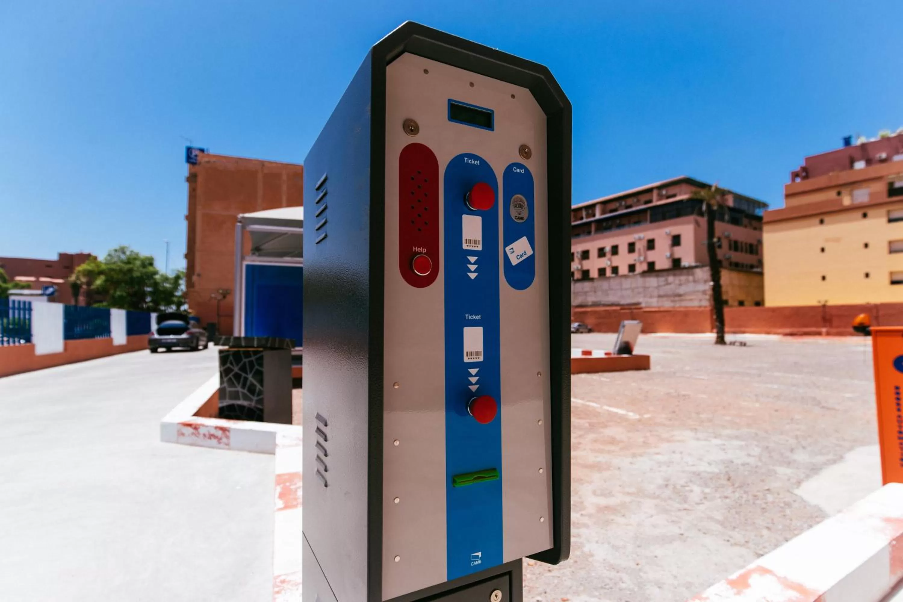 Parking in Hotel Almas