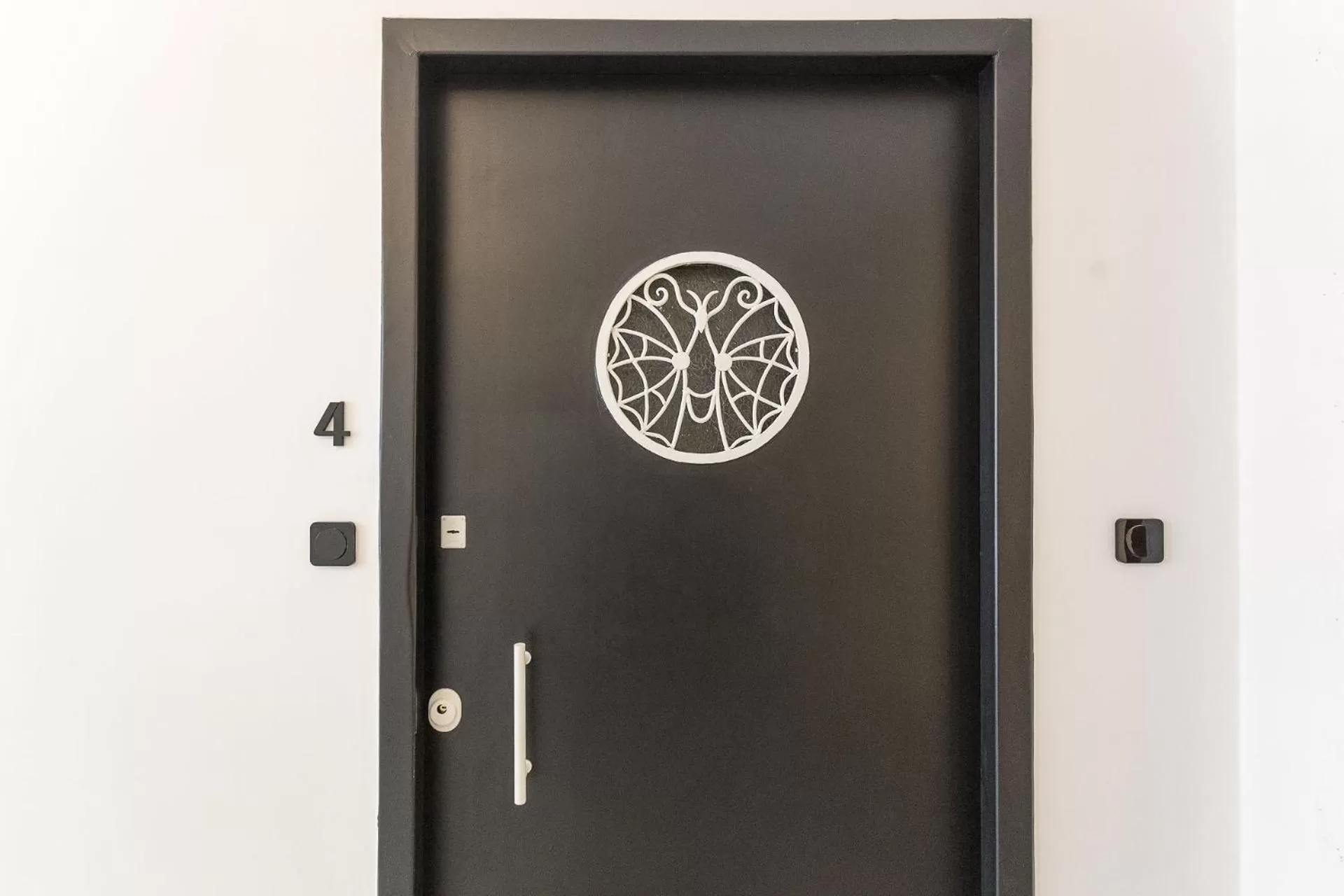 ZOIA The Met by UPSTREET