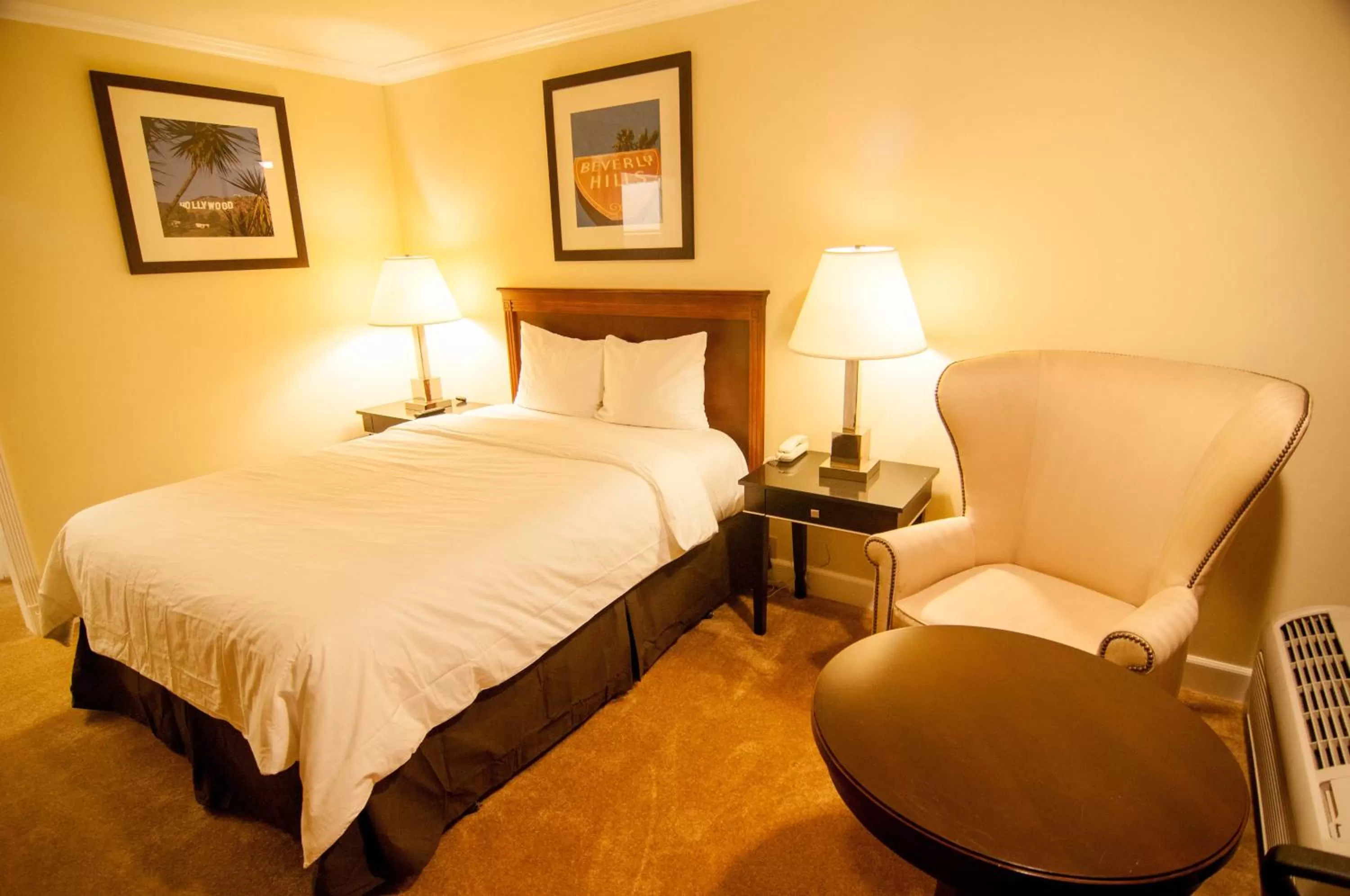 Photo of the whole room, Bed in Bokai Garden Hotel