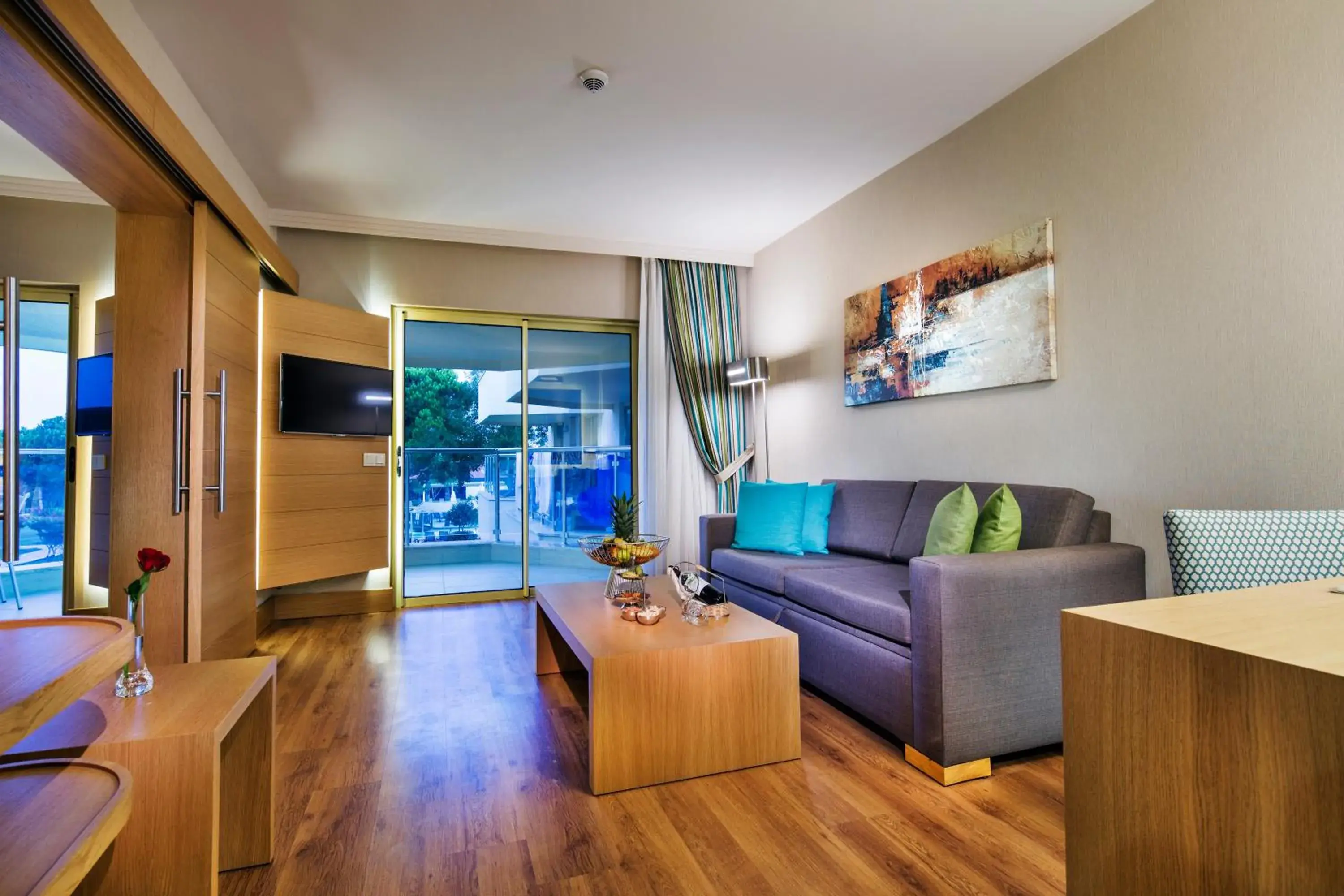 Living room, Seating Area in Bellis Deluxe Hotel
