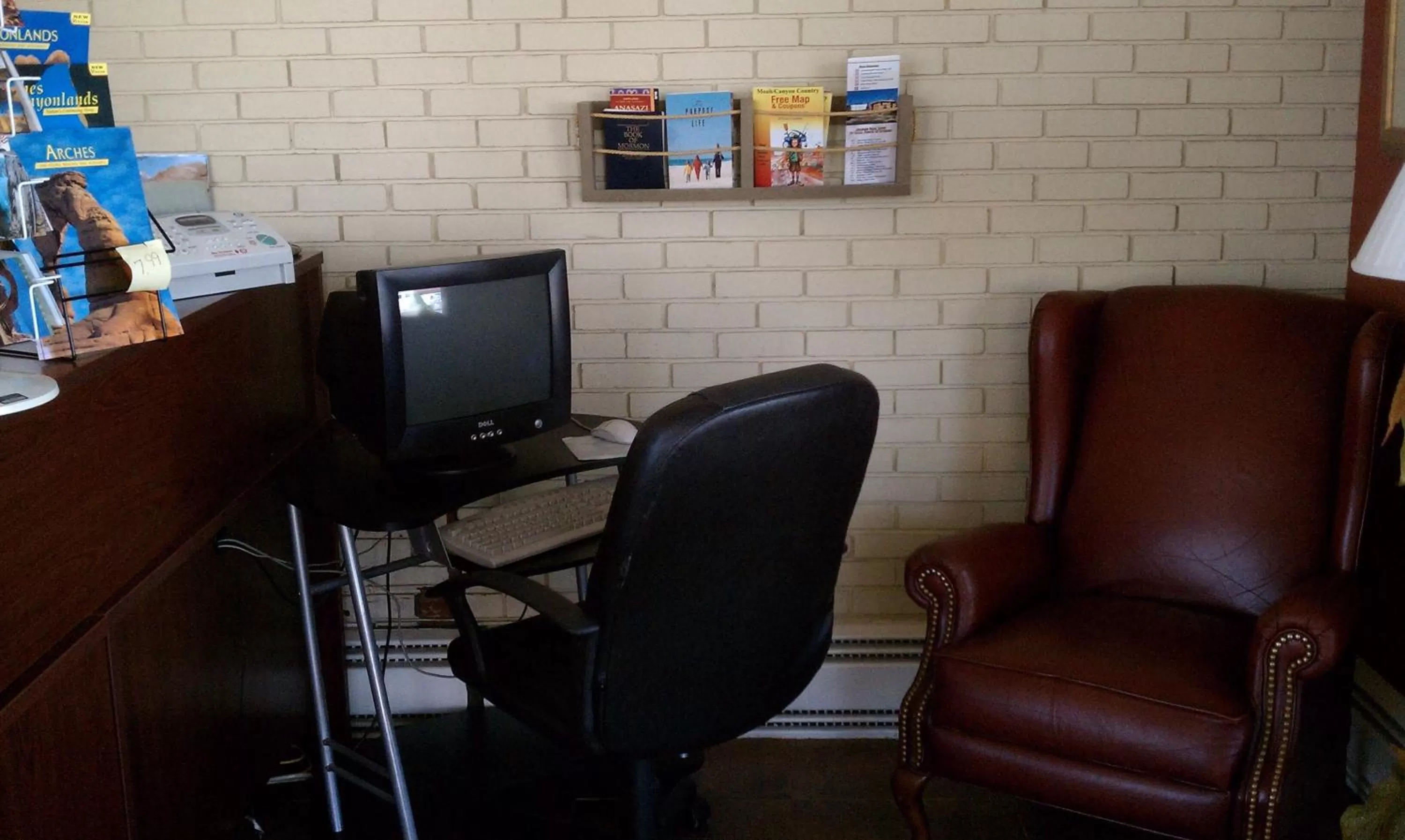 Lobby or reception in The Monticello Inn