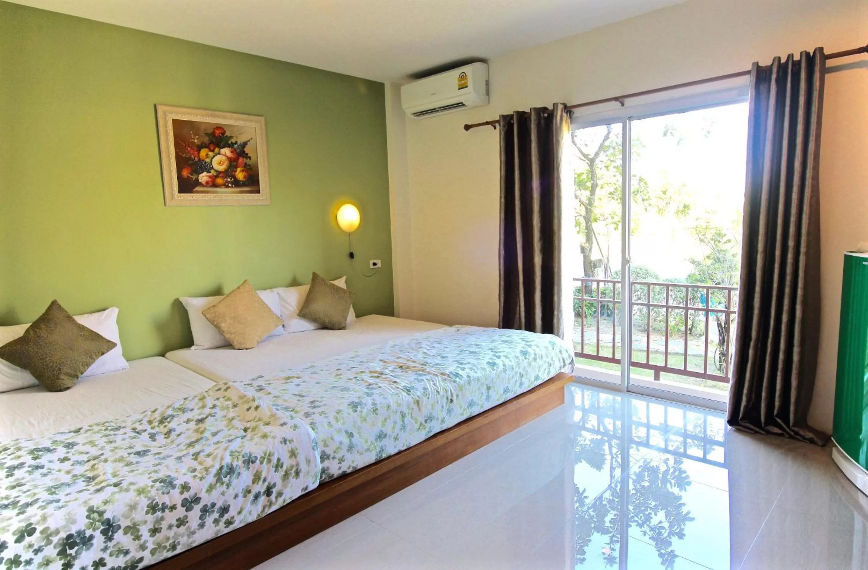 Bed in Green Apple Villa