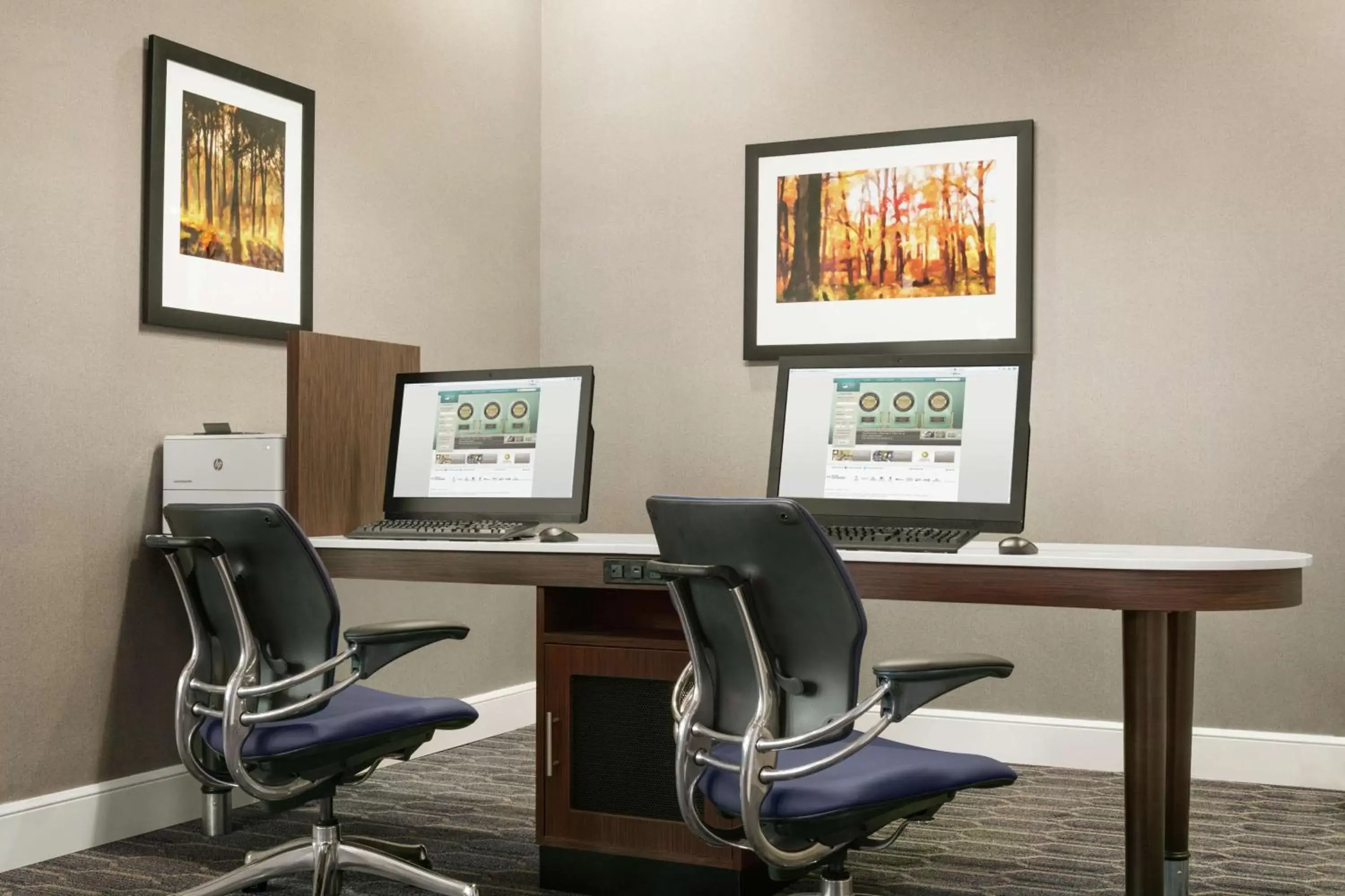 Business facilities, Business Area/Conference Room in Homewood Suites By Hilton Worcester