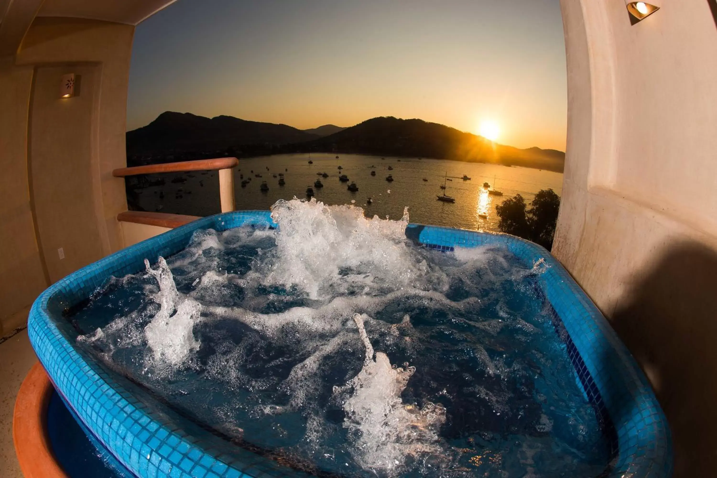 Hot Tub in Villa del Pescador