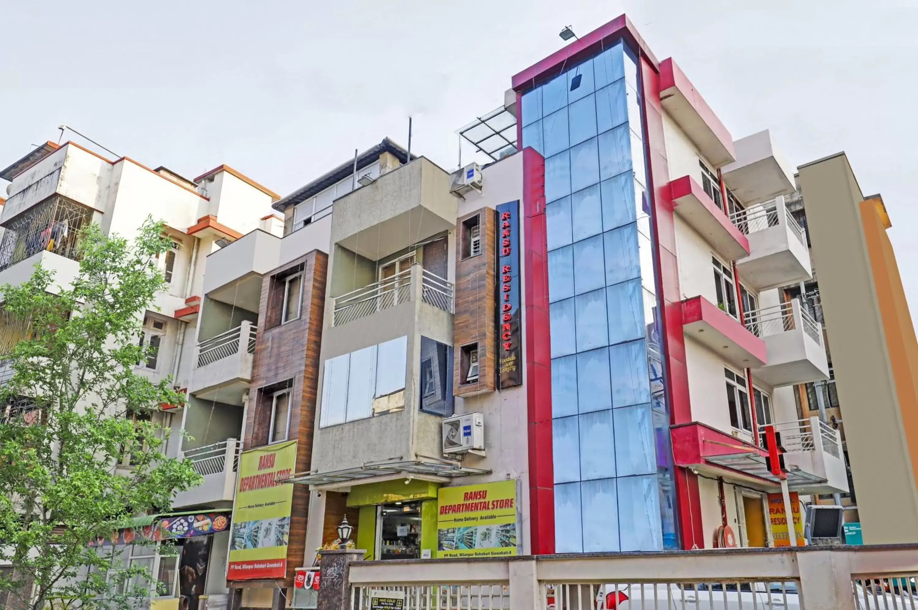 Property building in Itsy Hotels Ransu Residency Property building in Itsy Hotels Ransu Residency