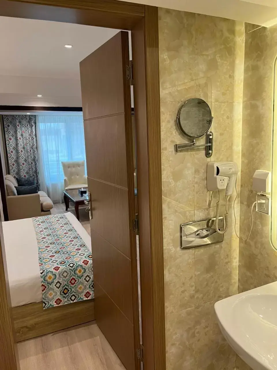 Shower, Bathroom in Golden Park Hotel Cairo, Heliopolis