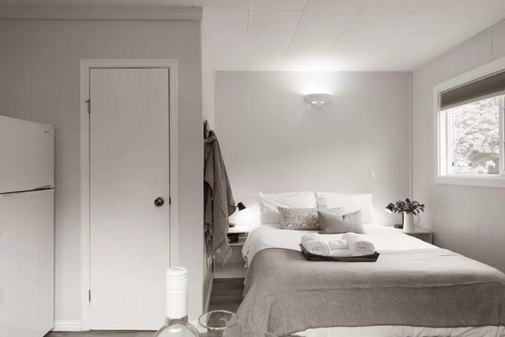 Bed in Barefoot Villas and Retreat