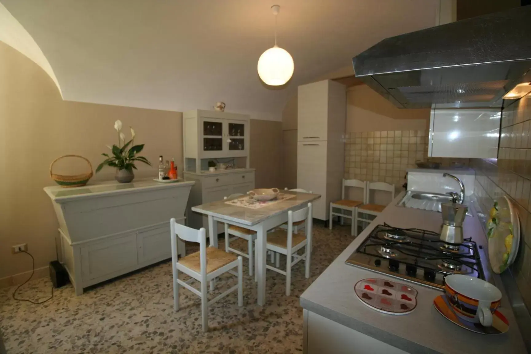 Kitchen/Kitchenette in Marco Tullio Cicerone