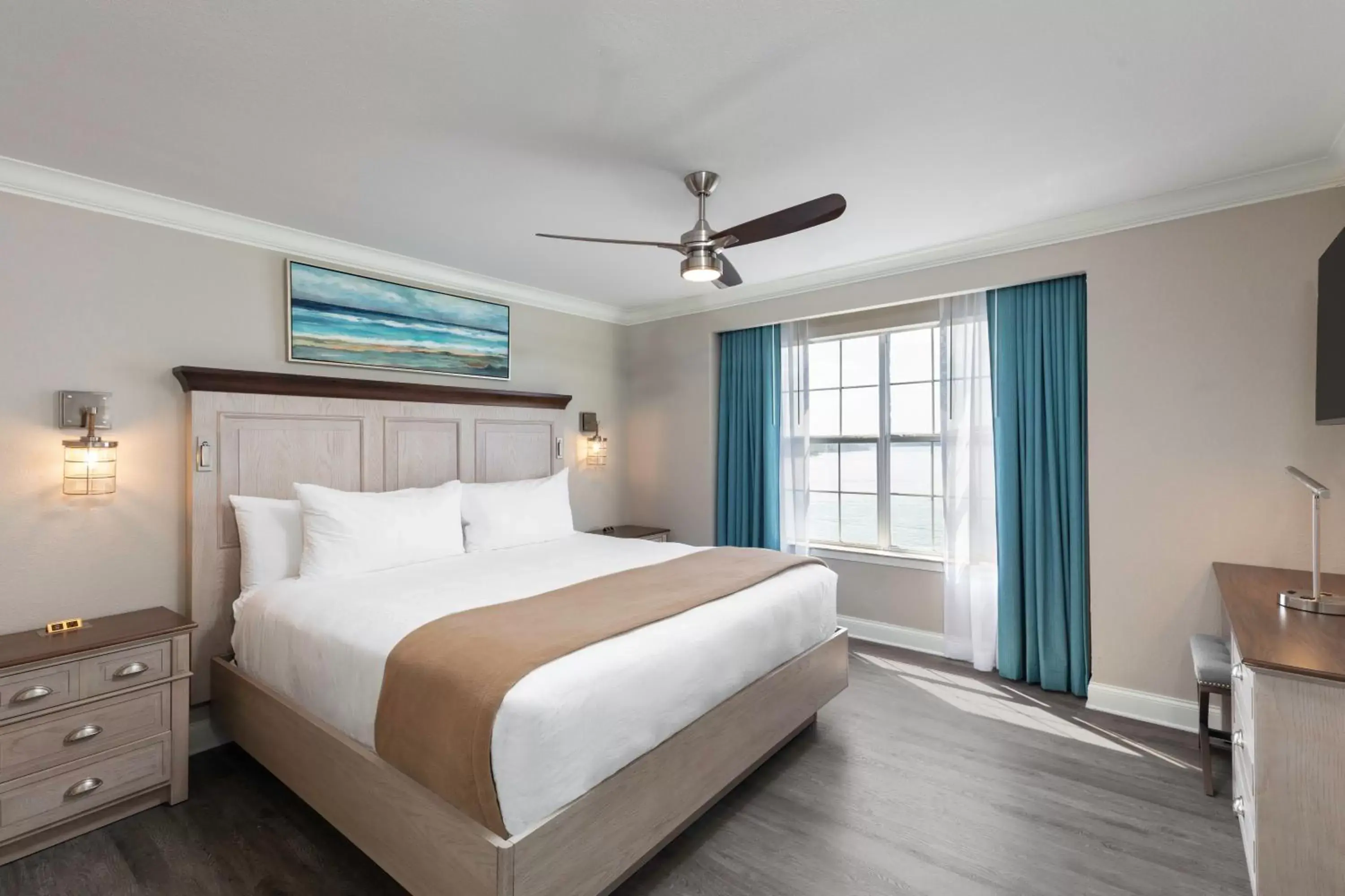 Bed in Westgate Branson Lakes Resort