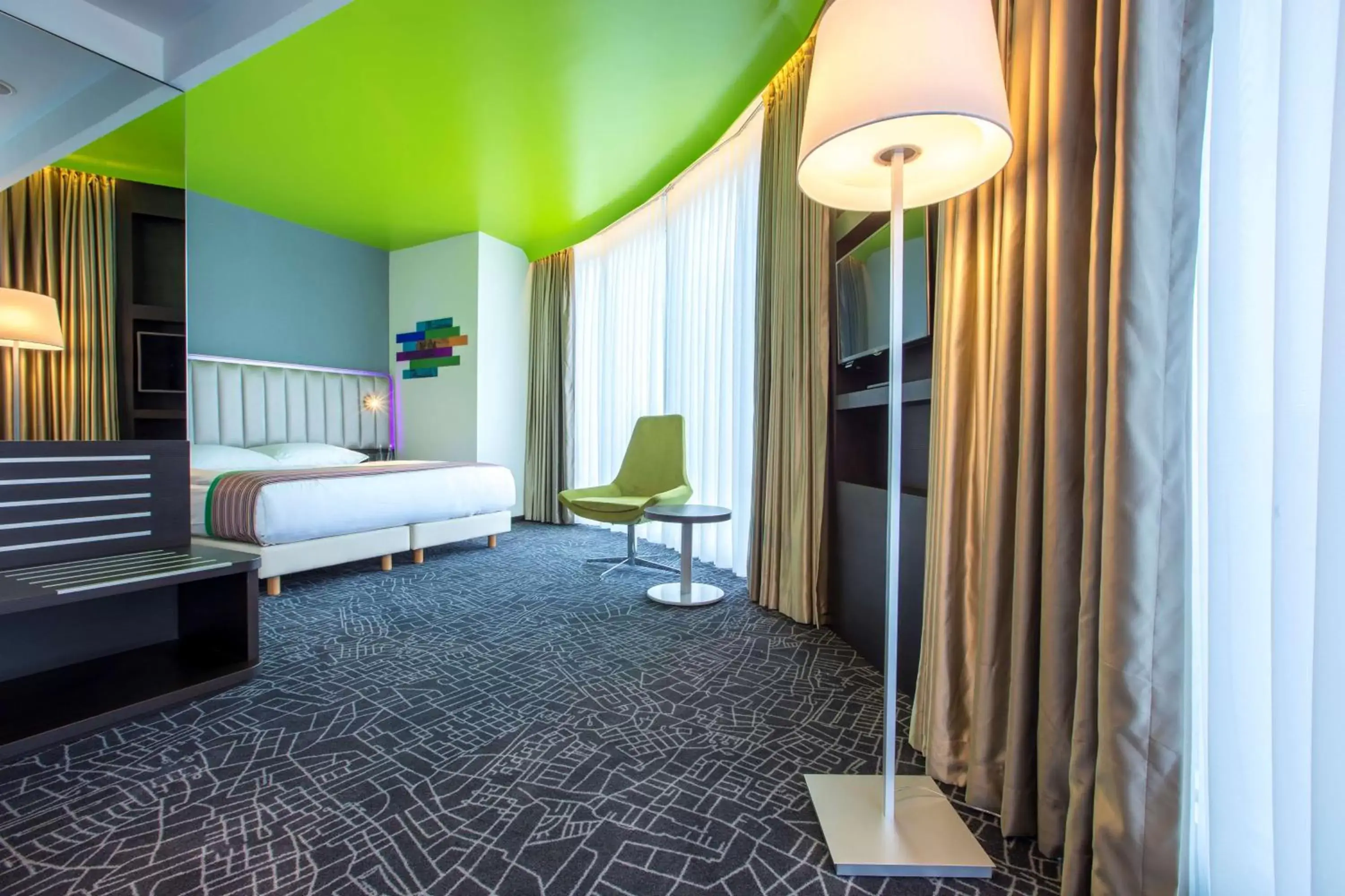 Photo of the whole room, Bed in Park Inn By Radisson Istanbul Ataturk Airport