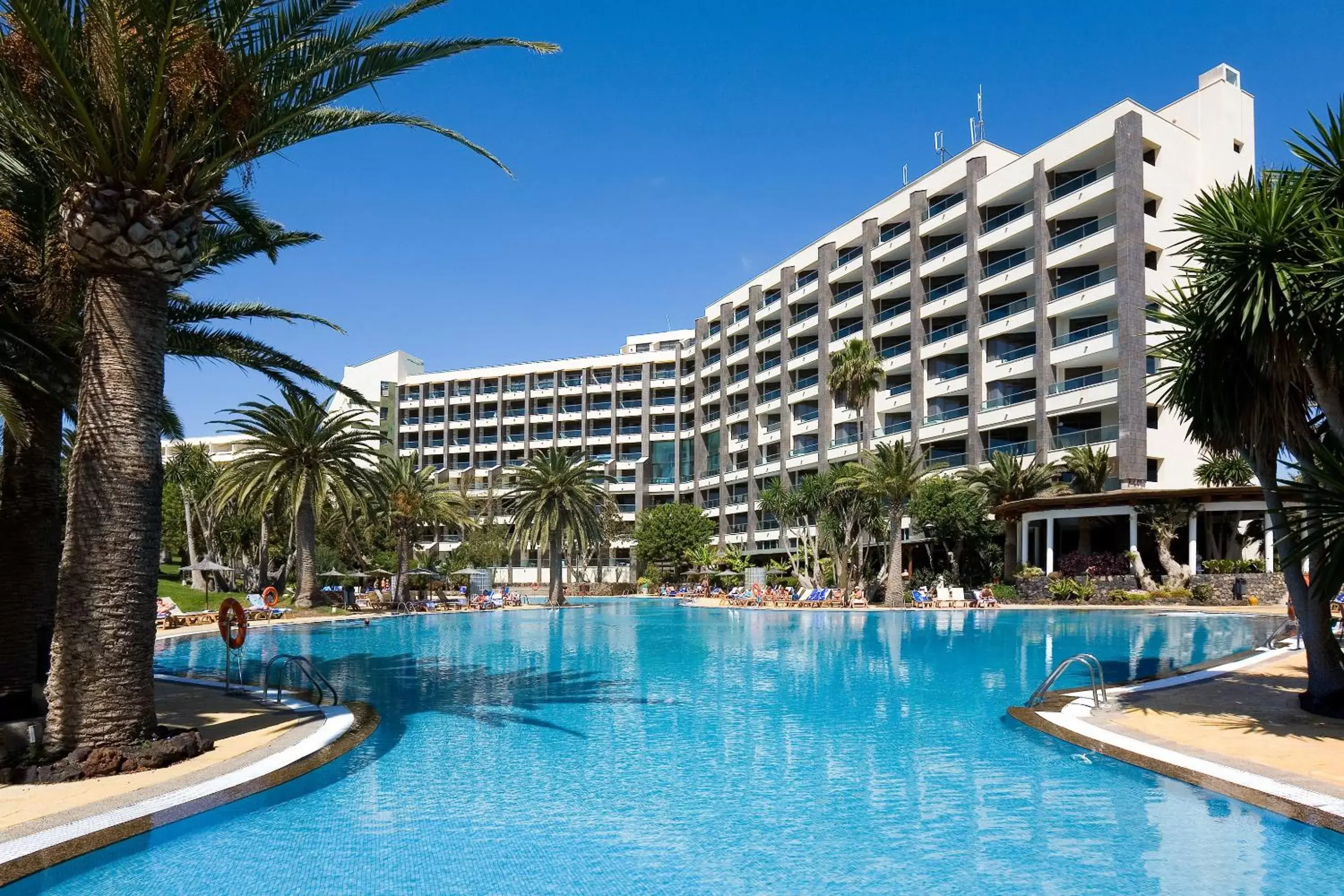 Facade/entrance, Swimming Pool in Meliá Fuerteventura