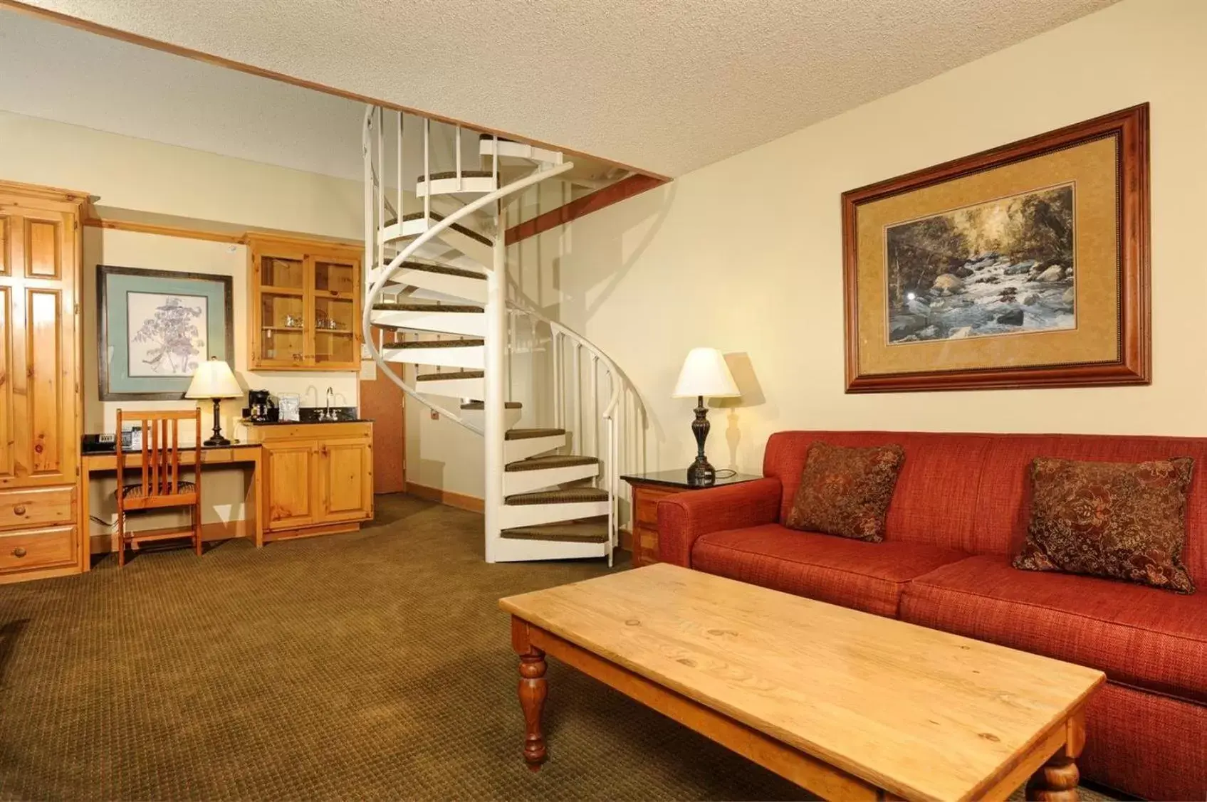 Bedroom, Seating Area in The Keystone Lodge and Spa by Keystone Resort