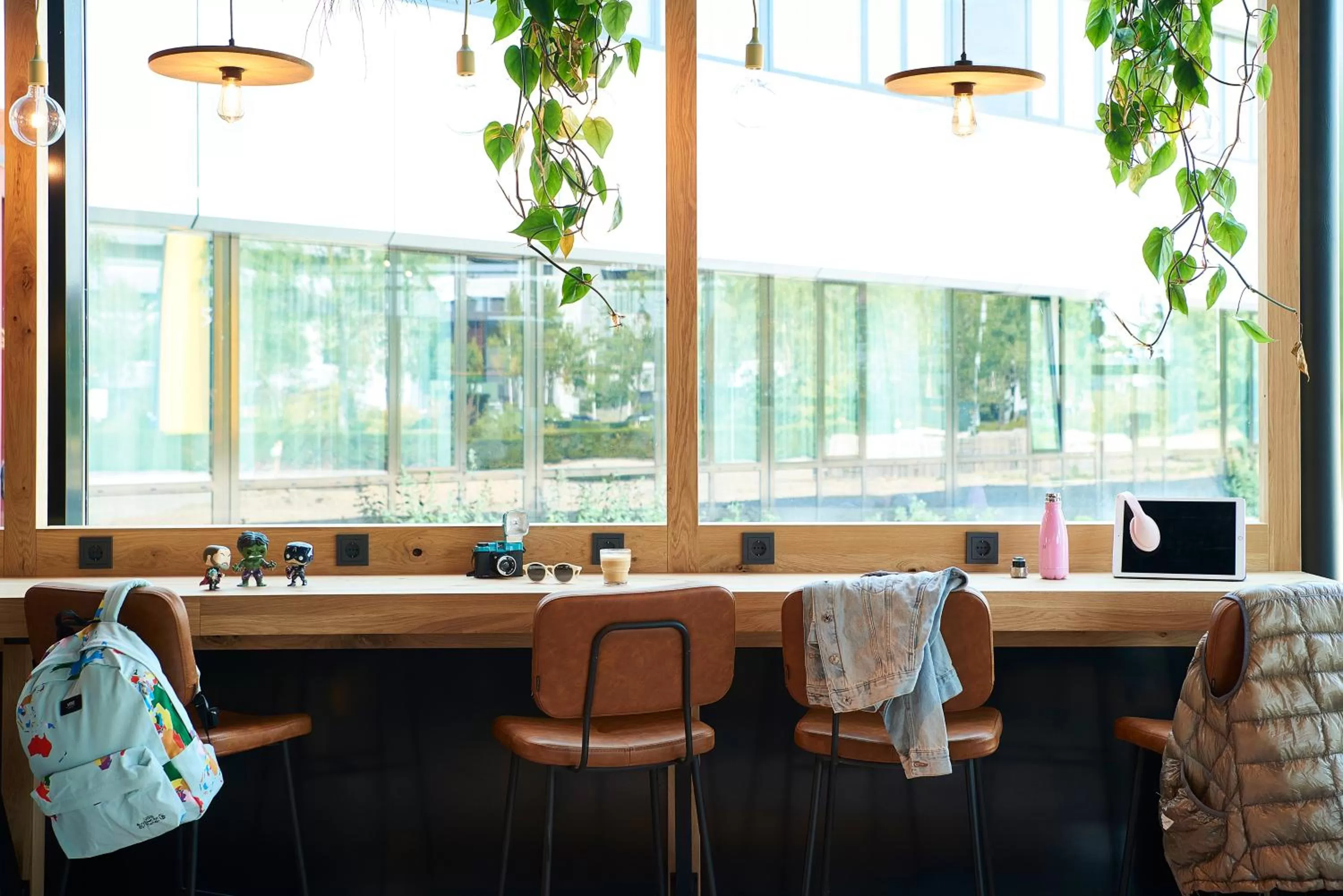 Business facilities in Moxy Amsterdam Schiphol Airport