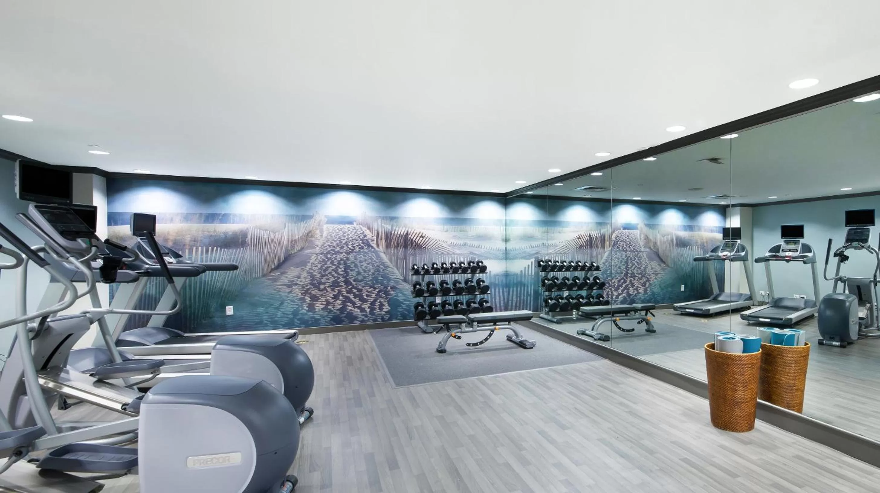 Fitness centre/facilities in The Shores Resort & Spa