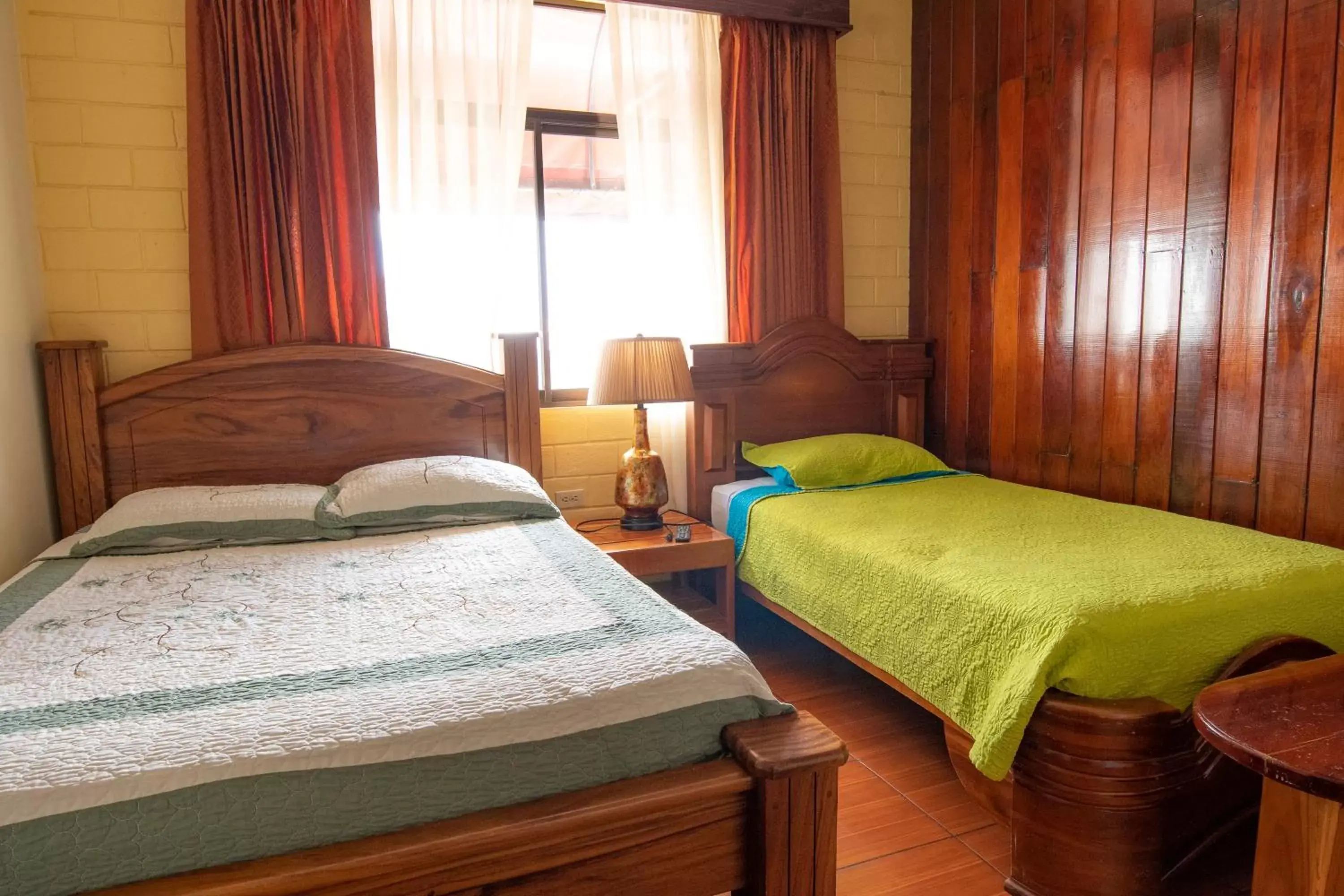 Bed in Hotel Sura