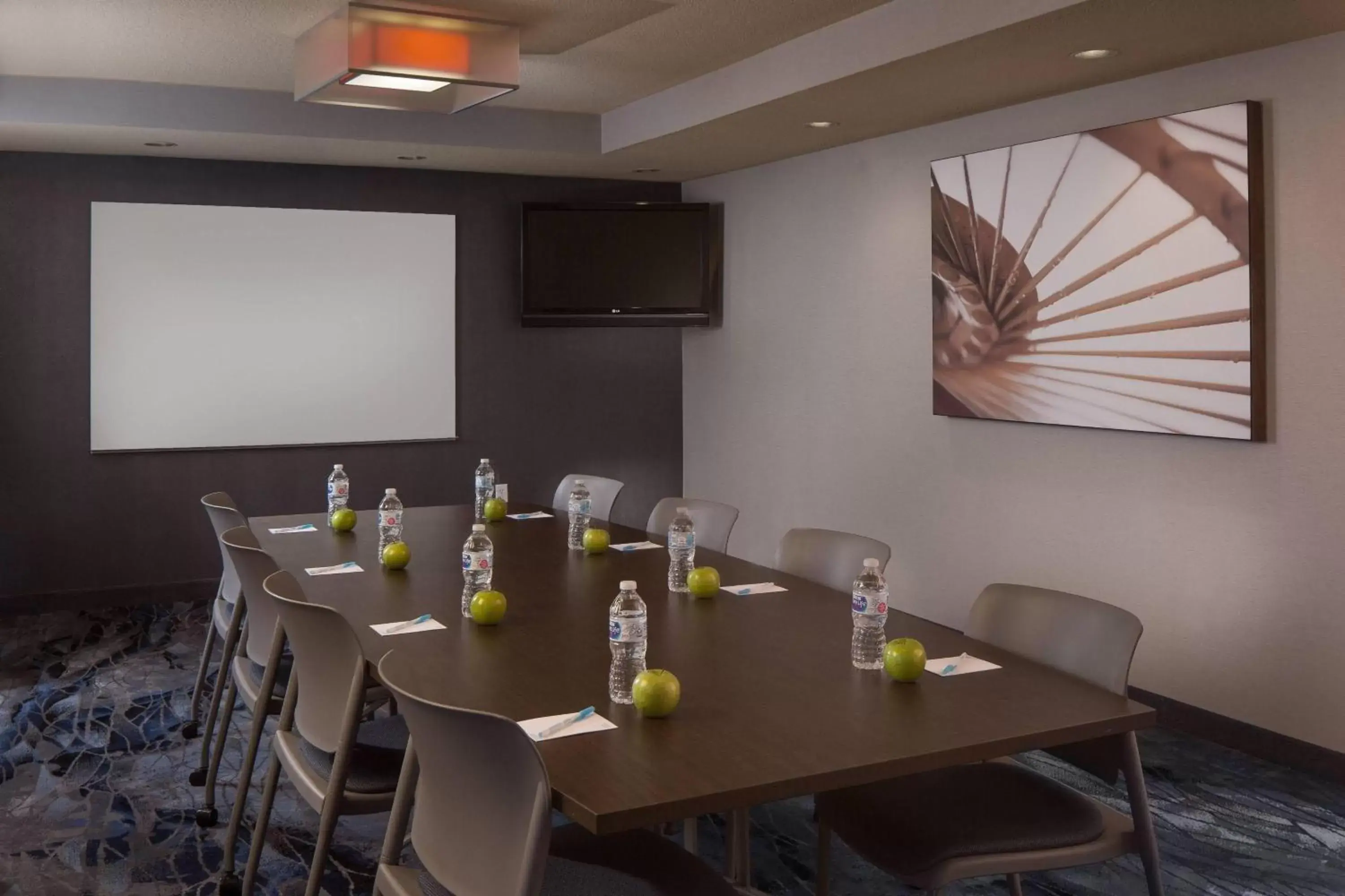 Meeting/conference room in Fairfield Inn & Suites by Marriott Orlando Lake Buena Vista