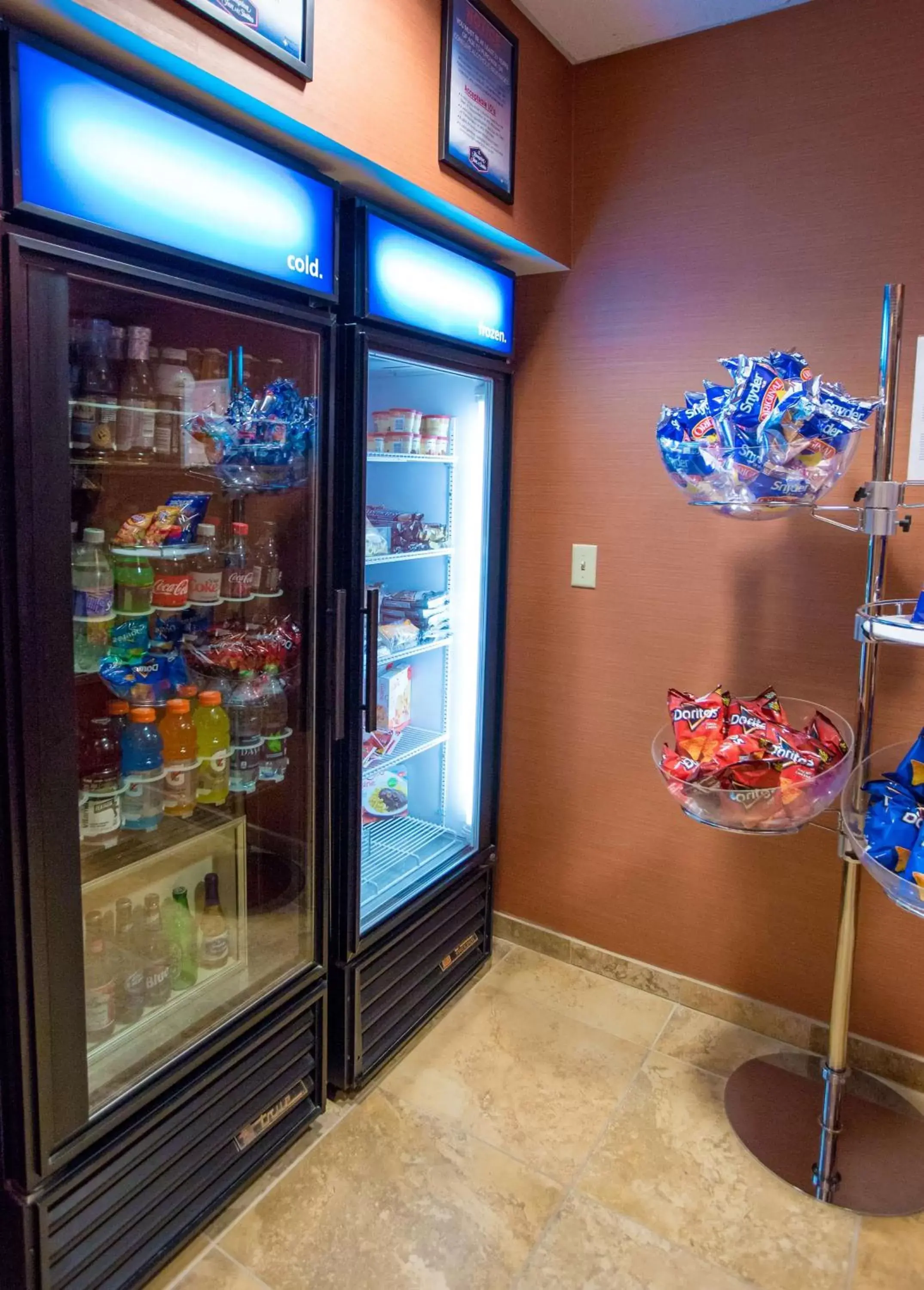 Restaurant/places to eat in Hampton Inn & Suites Blairsville Restaurant/places to eat in Hampton Inn & Suites Blairsville