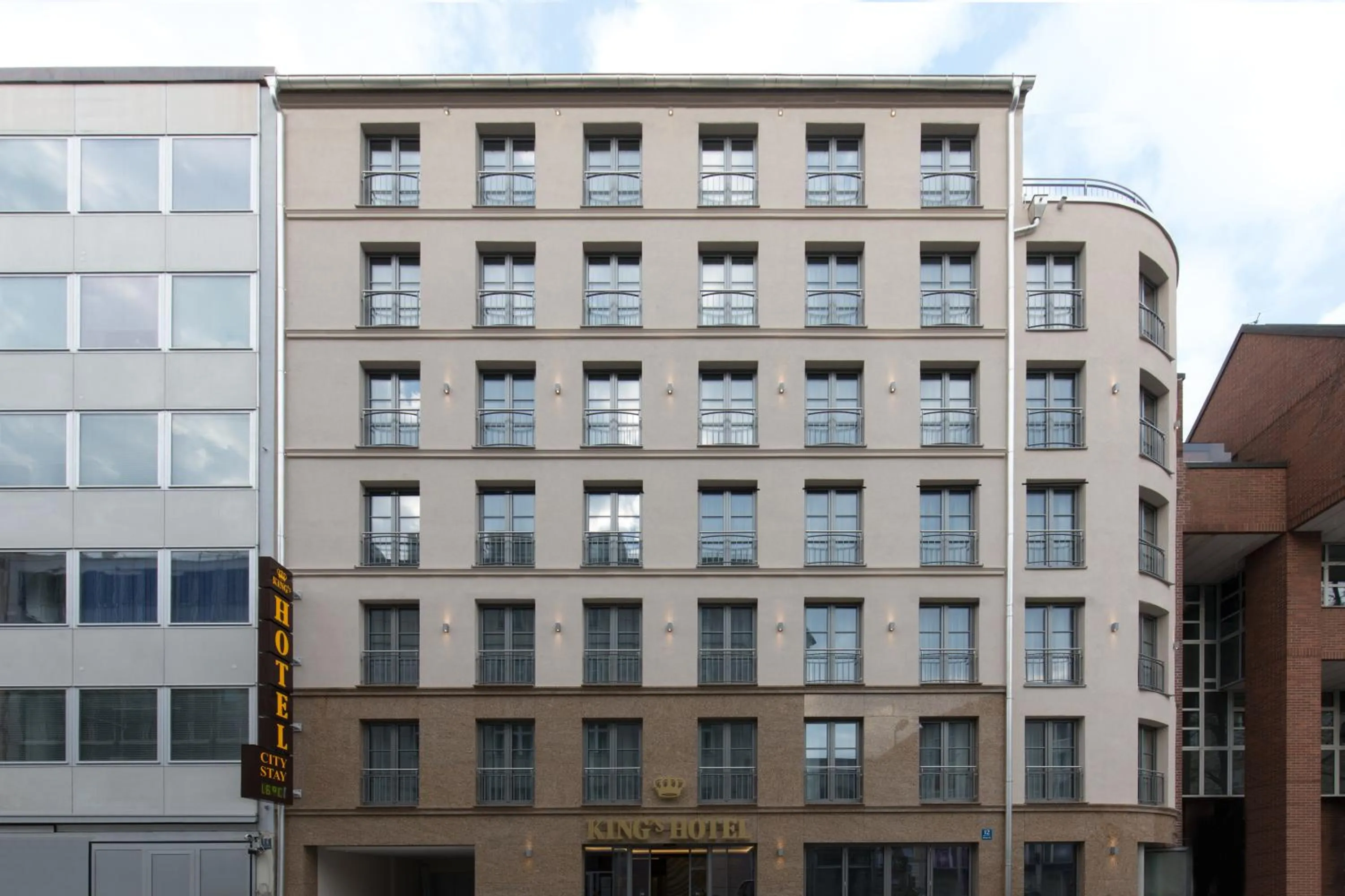 Property building in AdvaStay by KING's