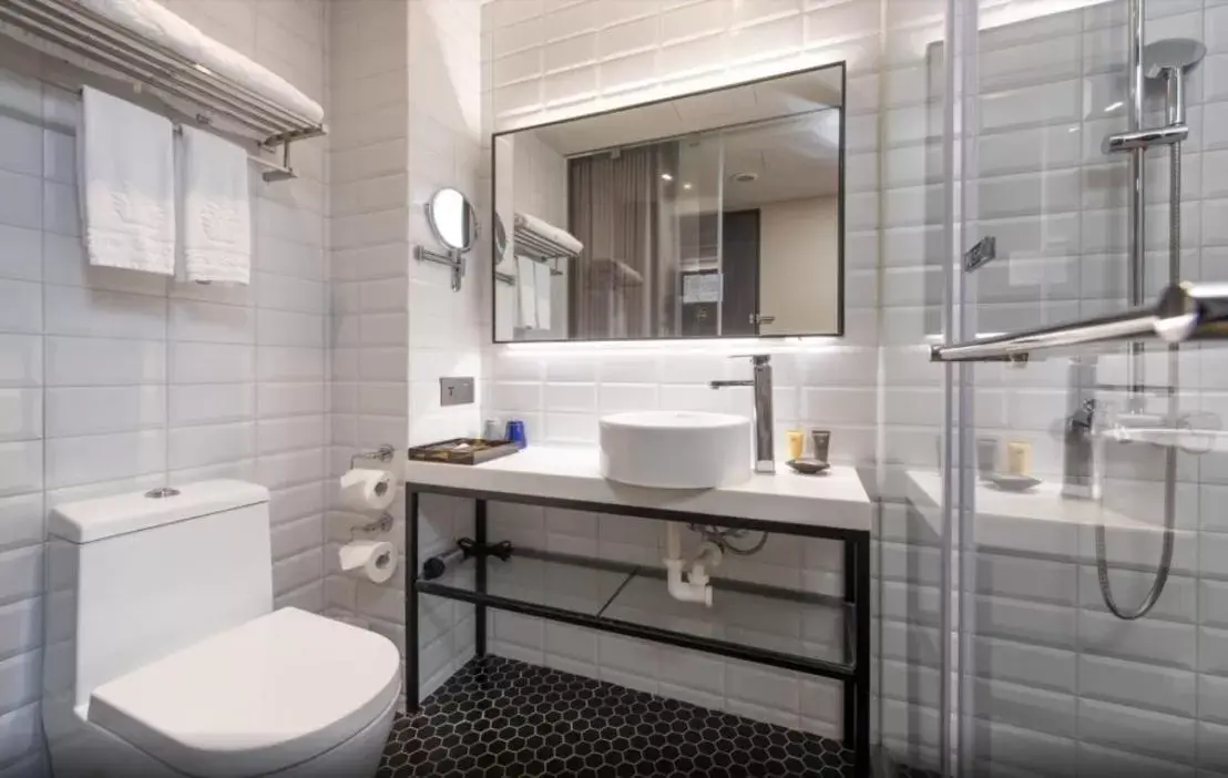 Bathroom in City Suites - Beimen