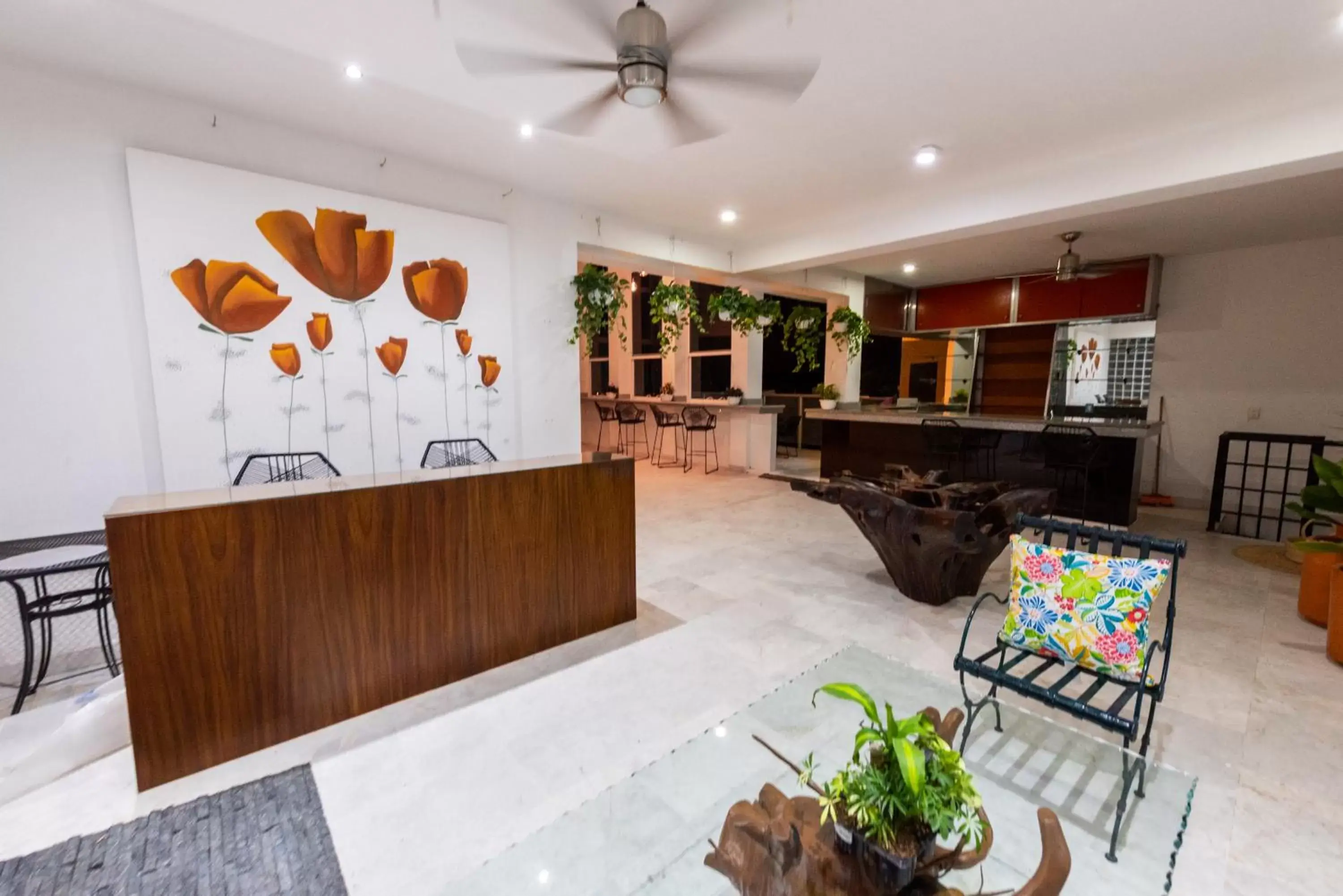 Seating area, Lobby/Reception in La Casa Blanca