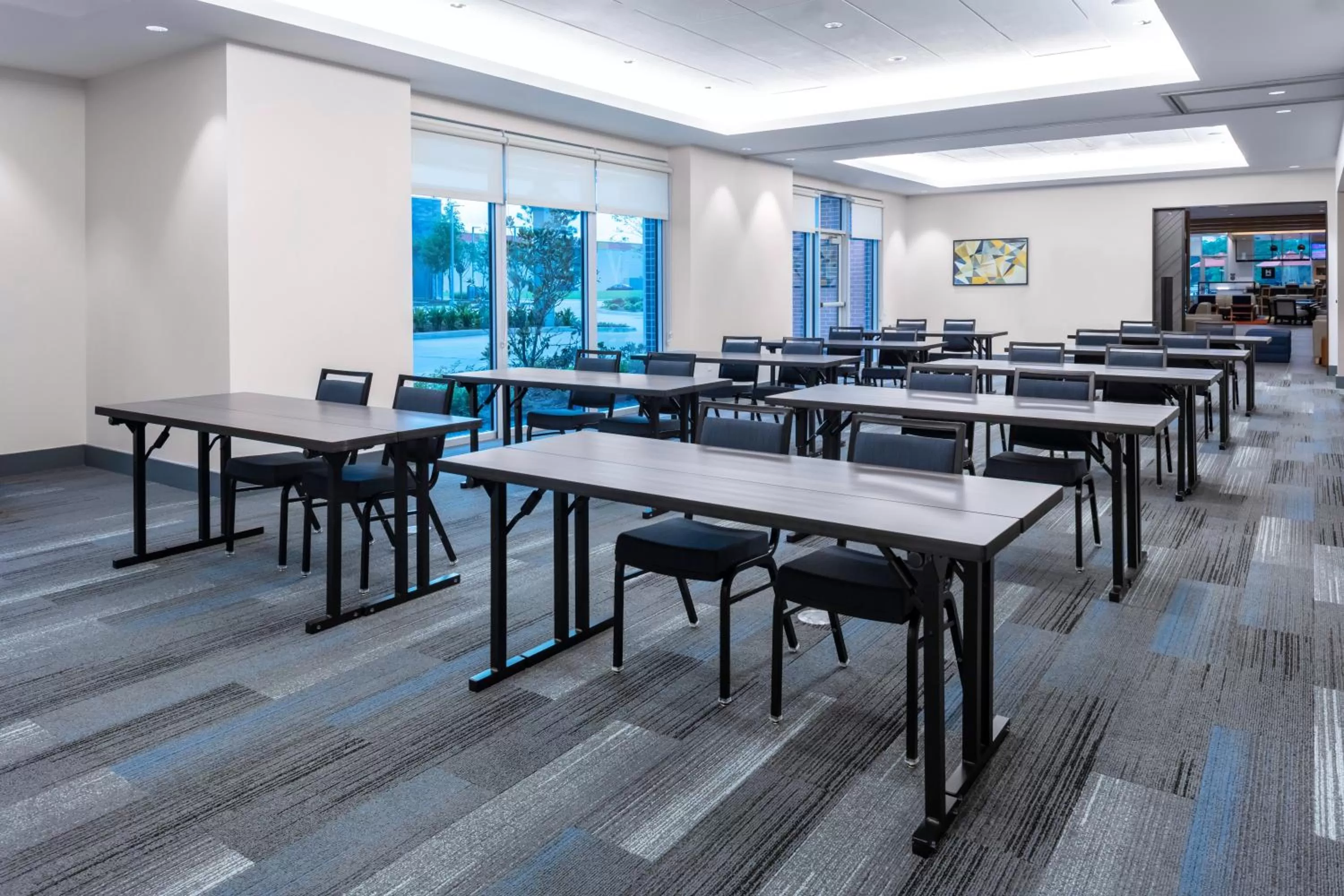 Meeting/conference room in Hyatt House The Woodlands-Shenandoah