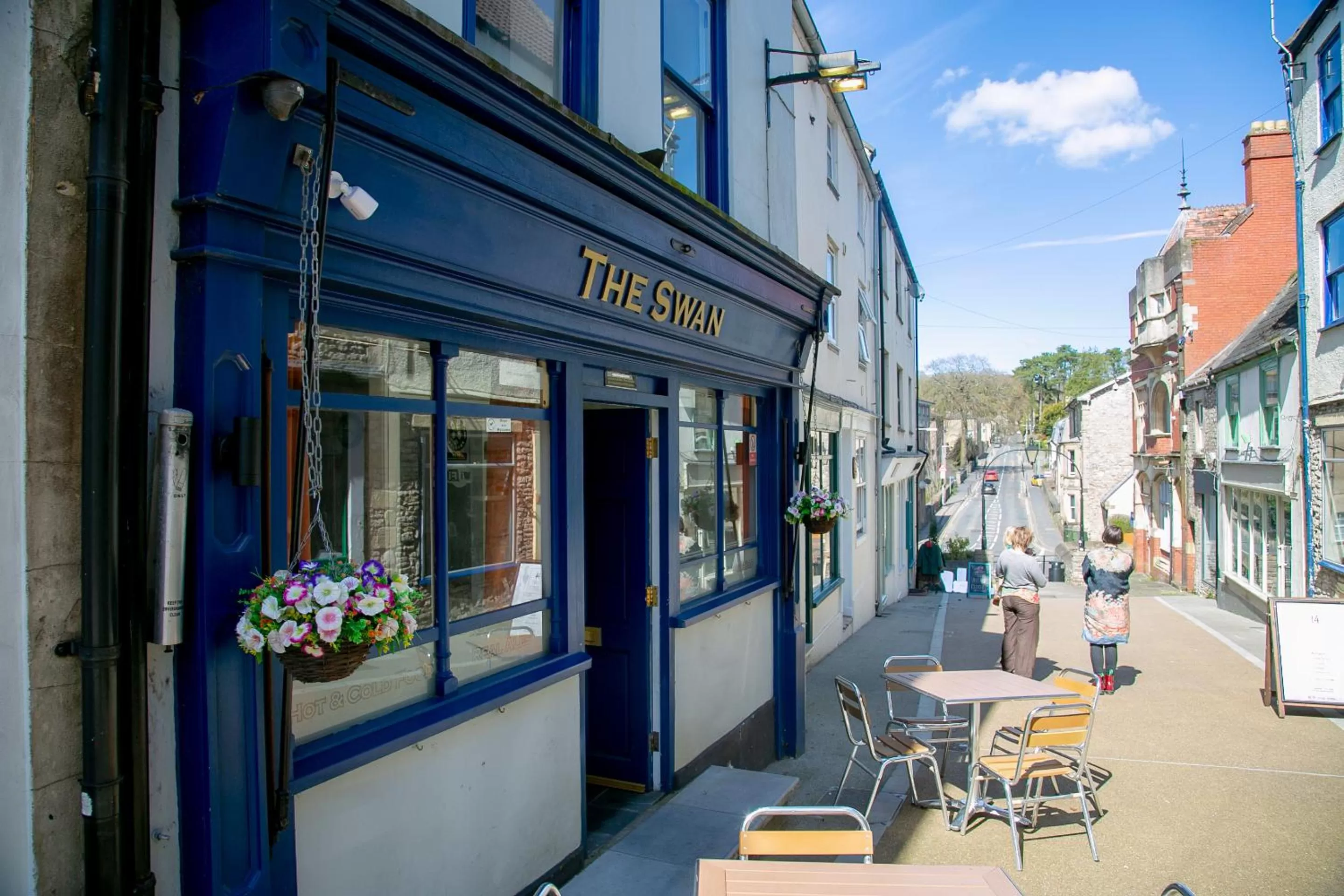 Quiet street view in The Swan
