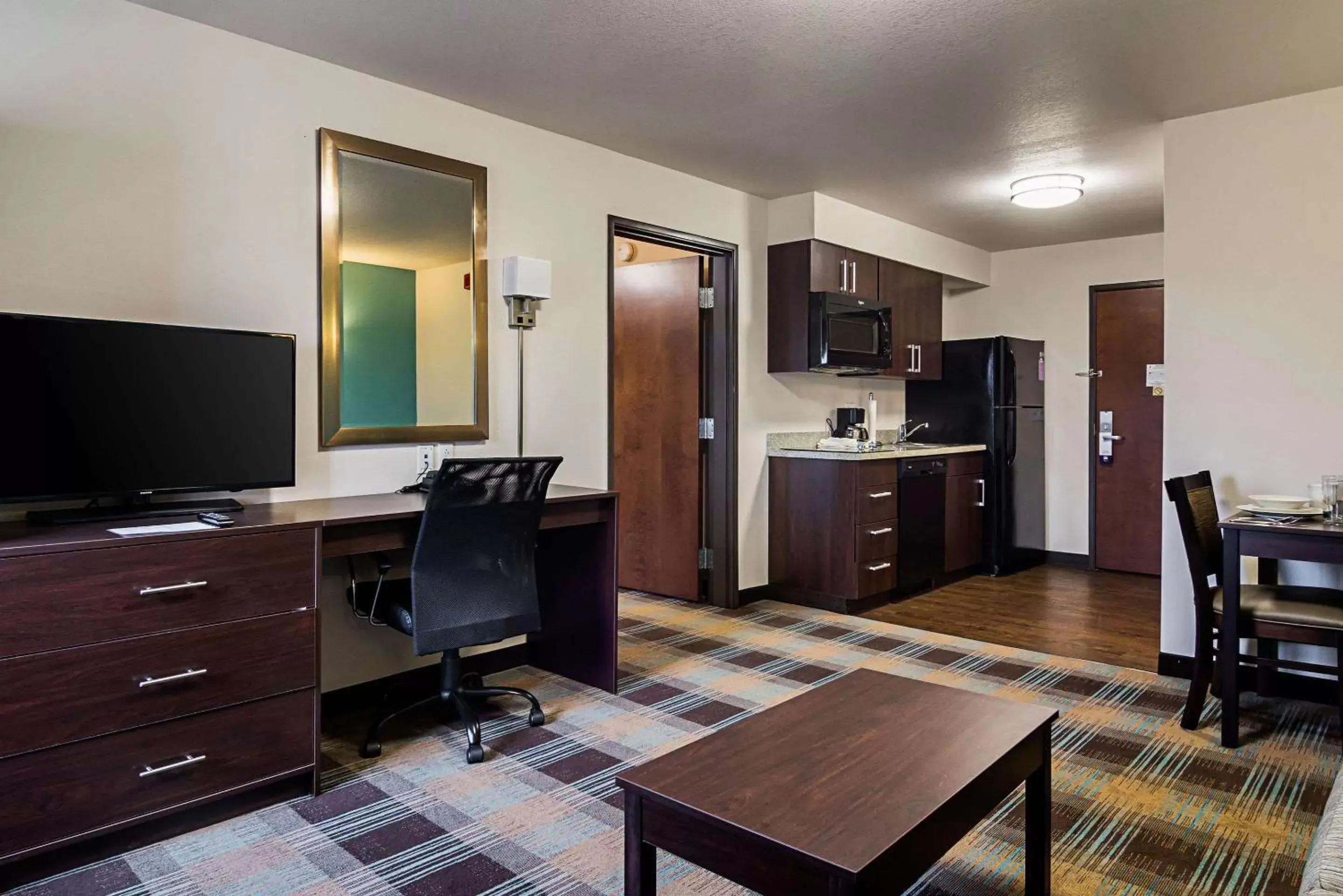 Photo of the whole room in Suburban Studios Monaca - Pittsburgh Photo of the whole room in Suburban Studios Monaca - Pittsburgh