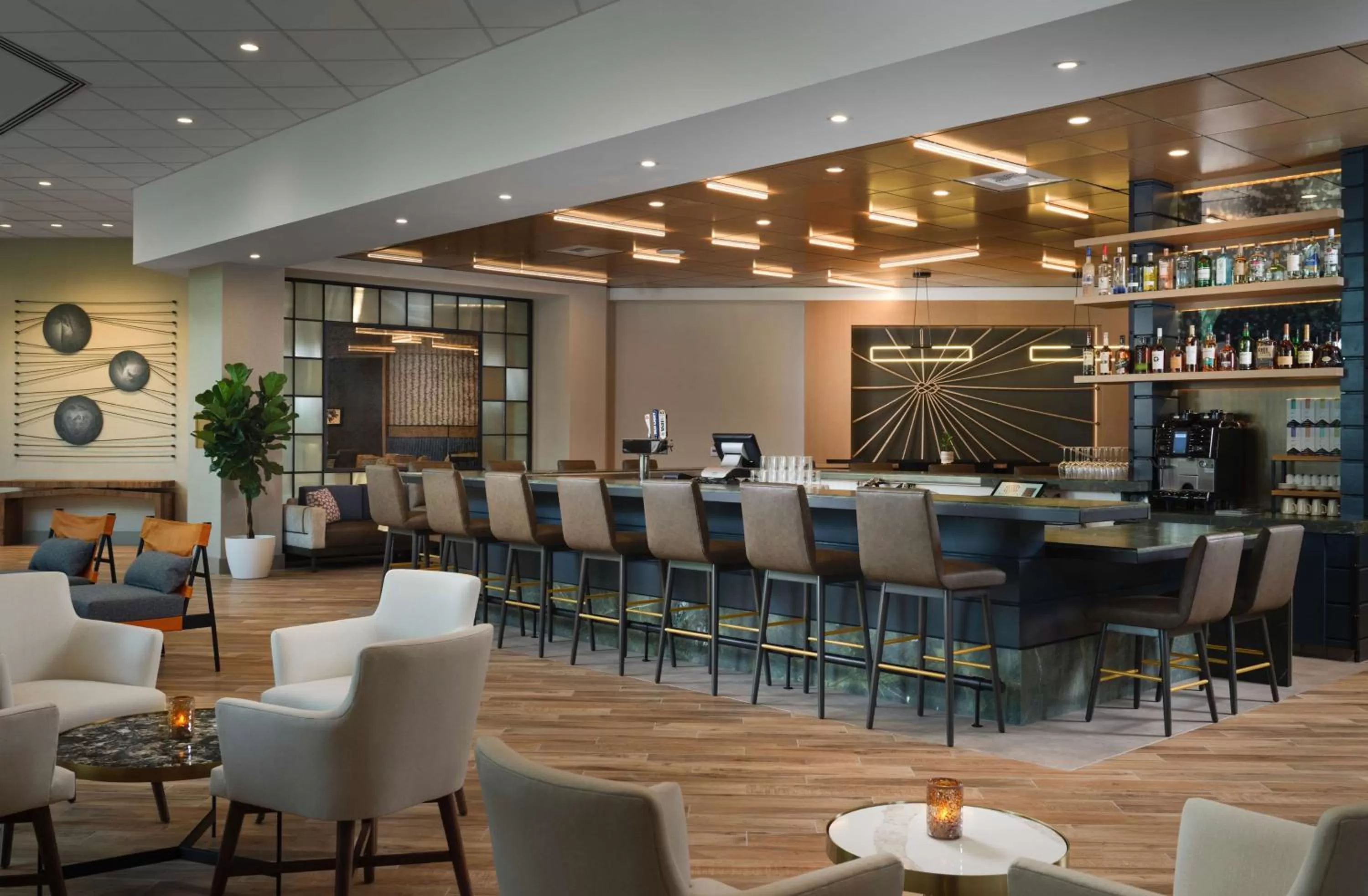 Restaurant/places to eat in Sonesta Irvine John Wayne Airport