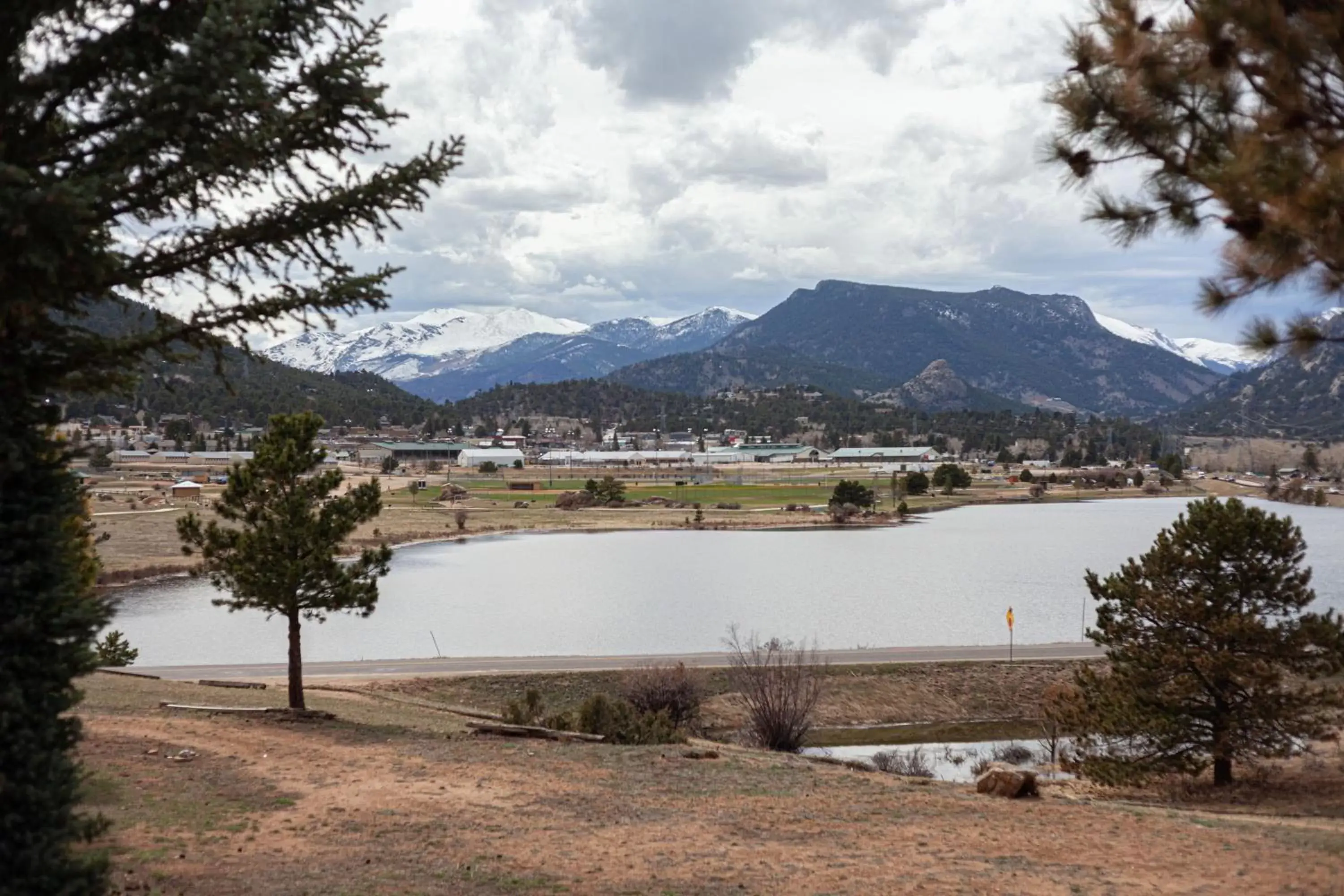 Mountain View in Estes Lake Lodge