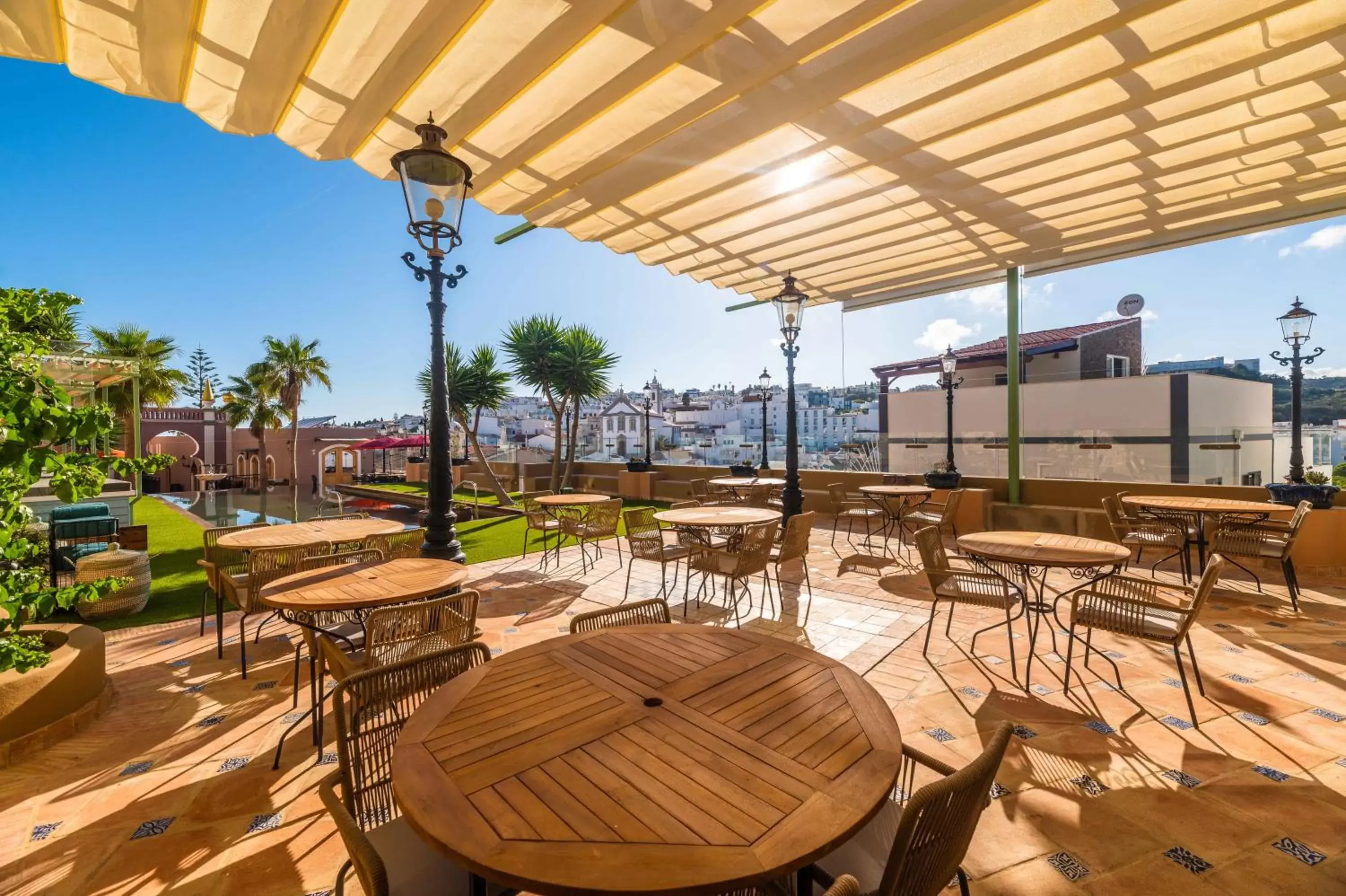 Breakfast, Restaurant/Places to Eat in Vila Origens Boutique Hotel Albufeira – Adults Only