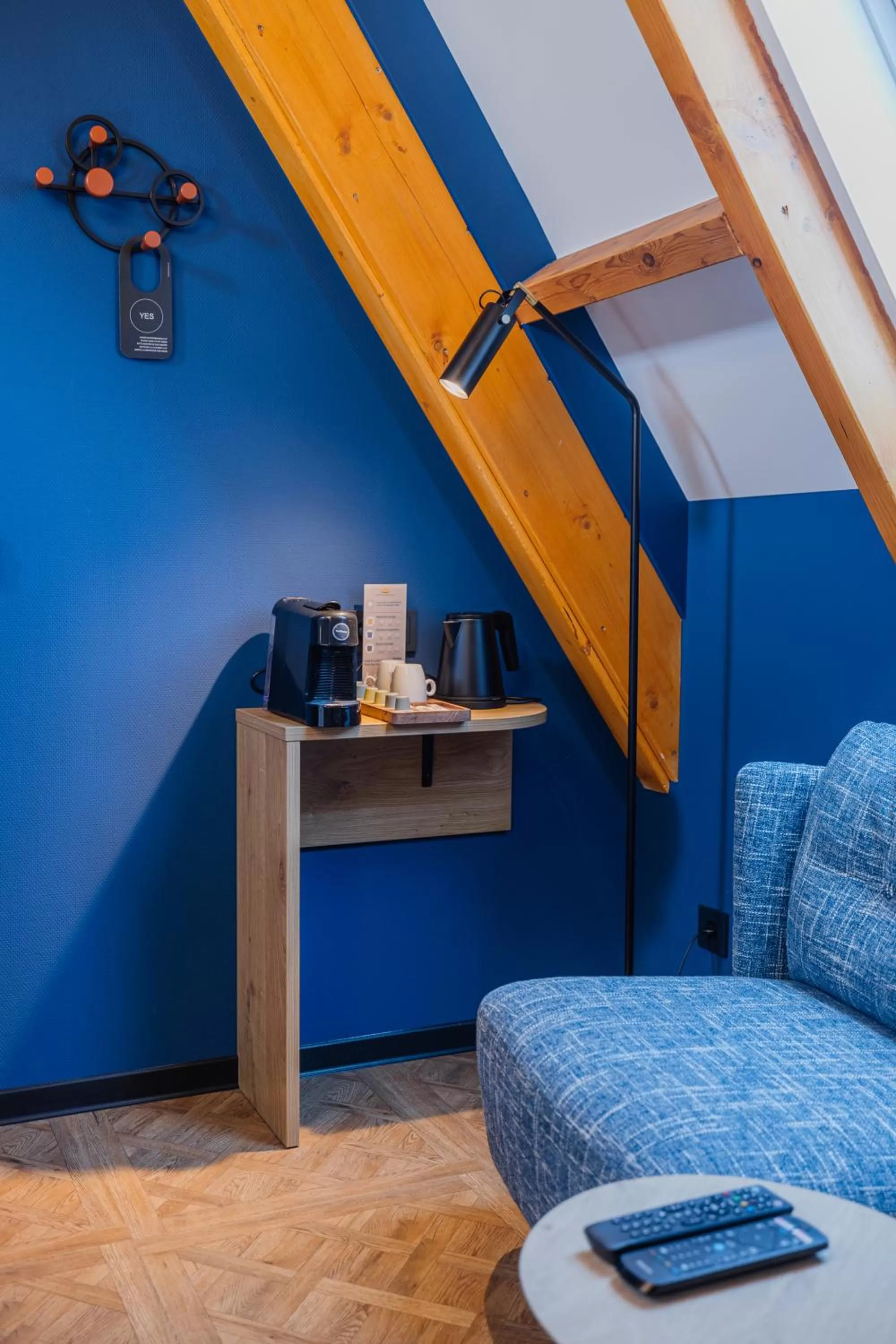 Coffee/tea facilities, Seating Area in Hotel St Joris I Kloeg Collection