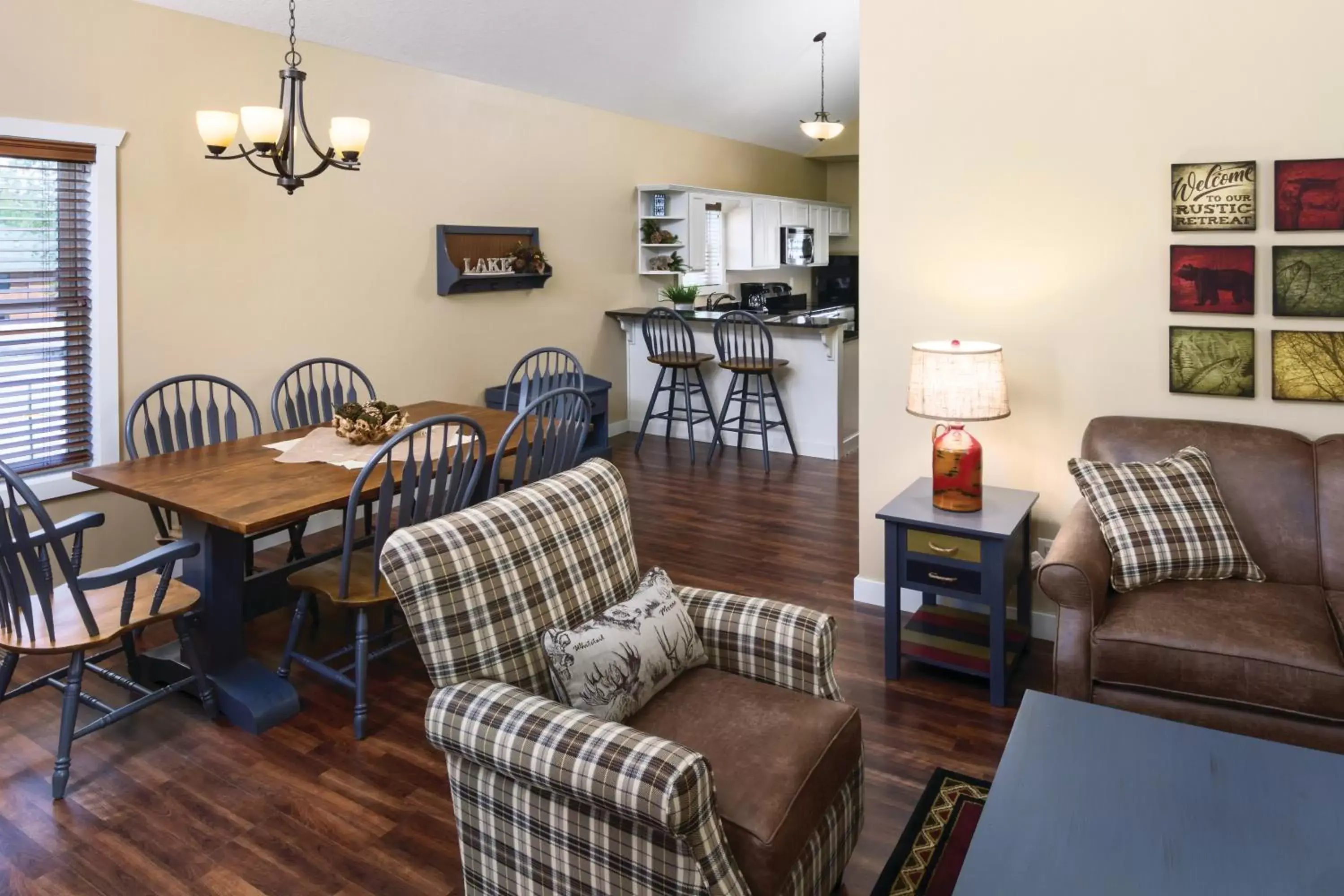 Seating Area in Arrowwood Resort Hotel and Conference Center - Alexandria