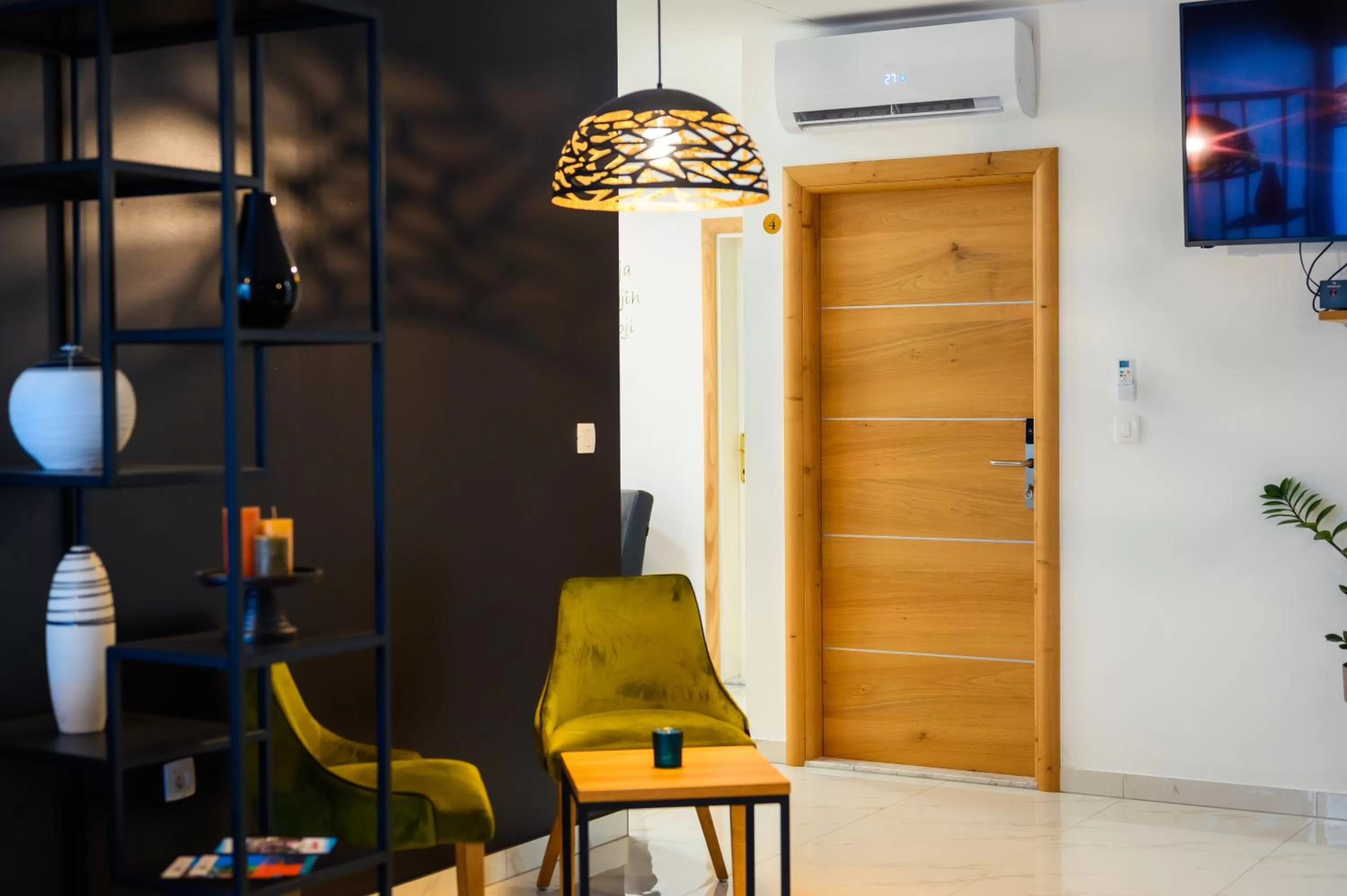 Seating Area in Boutique rooms Kican