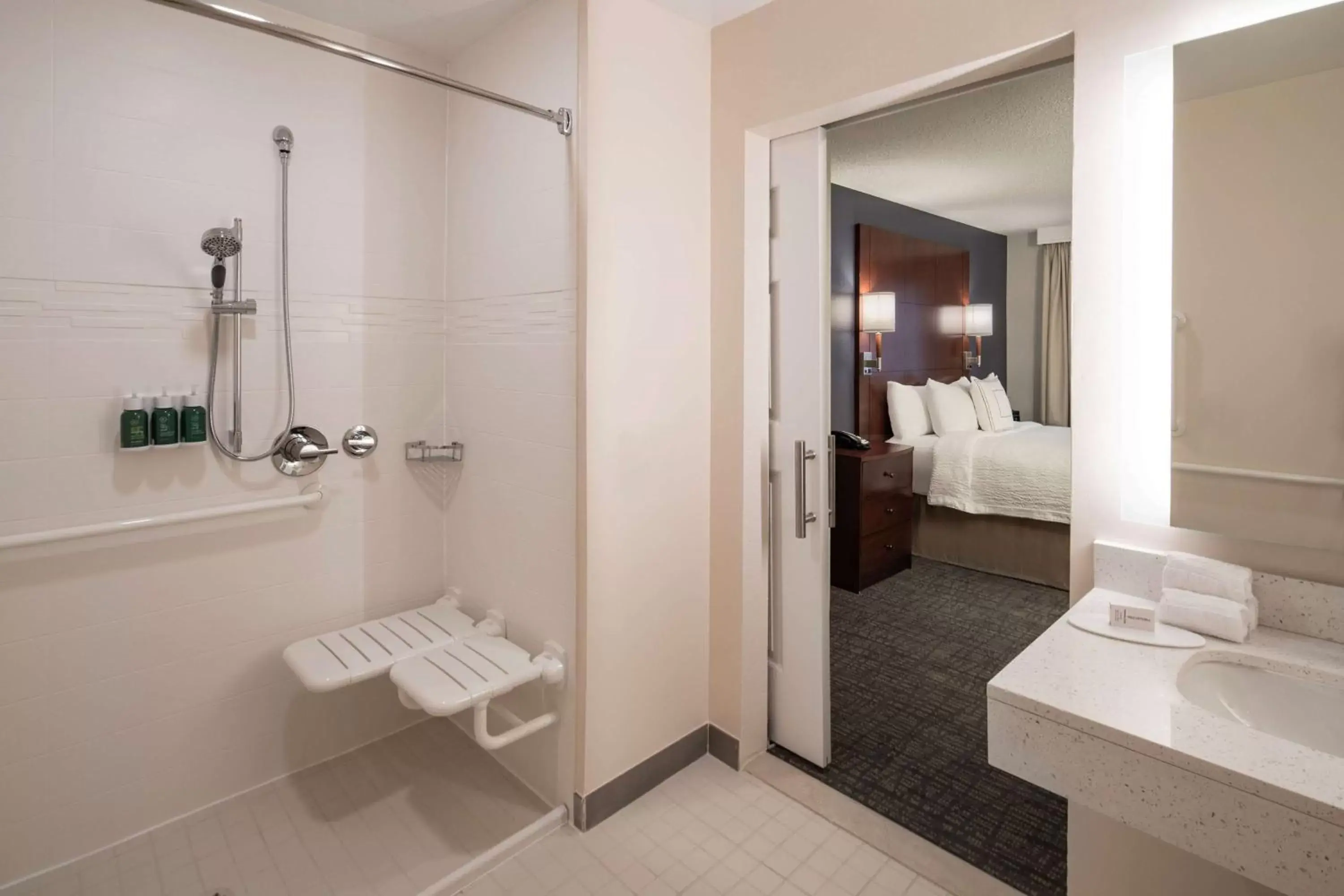 Bathroom in Sonesta ES Suites Nashville Brentwood