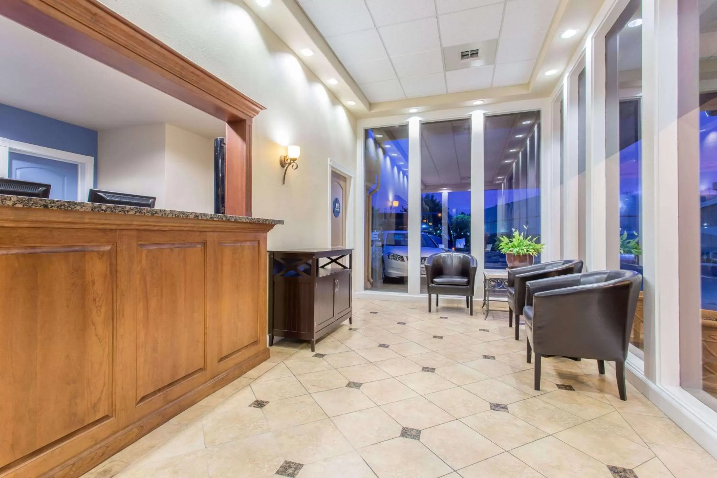 Lobby or reception in Days Inn by Wyndham Modesto Lobby or reception in Days Inn by Wyndham Modesto