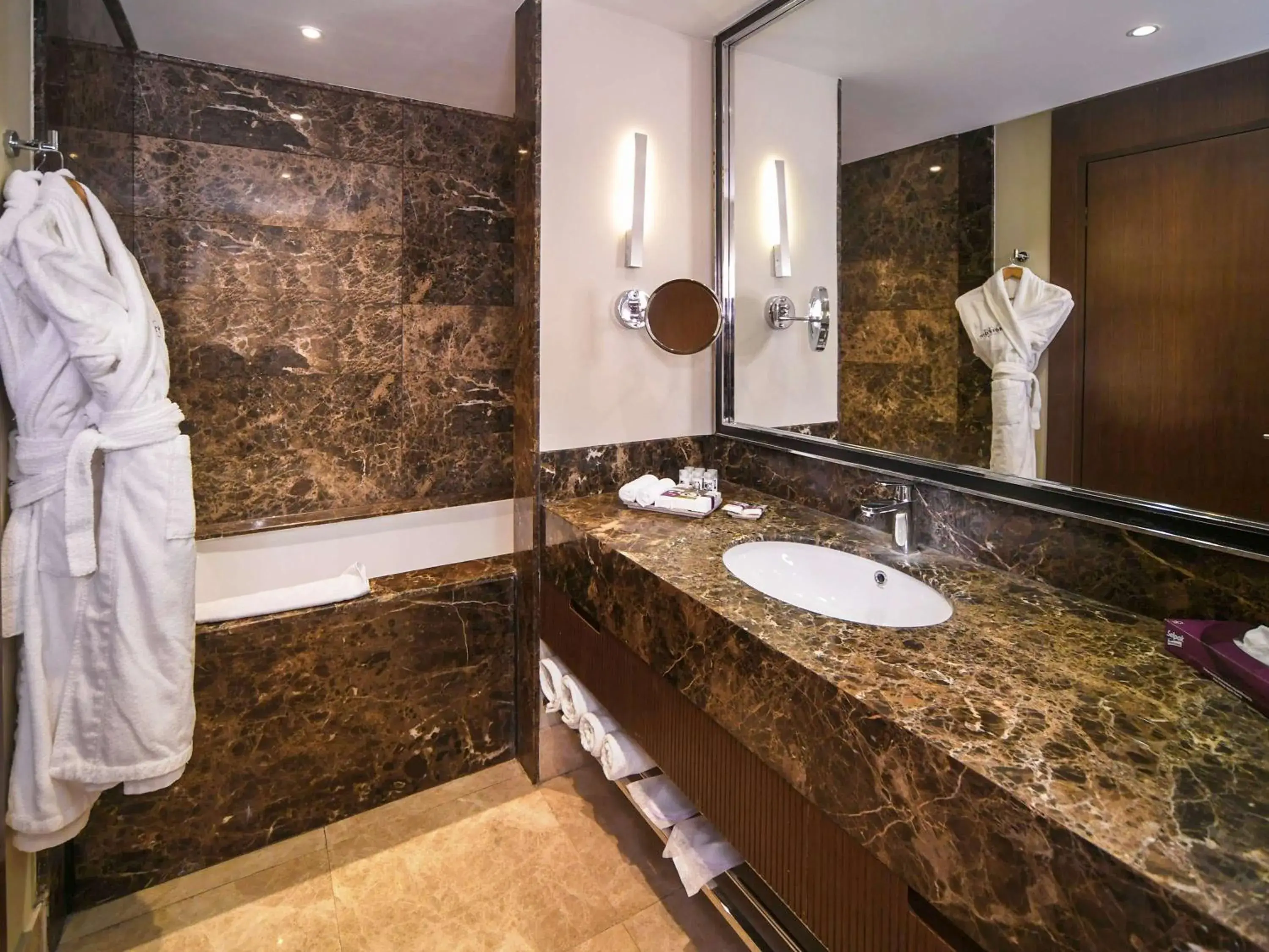 Photo of the whole room, Bathroom in Mercure Istanbul West Hotel & Convention Center