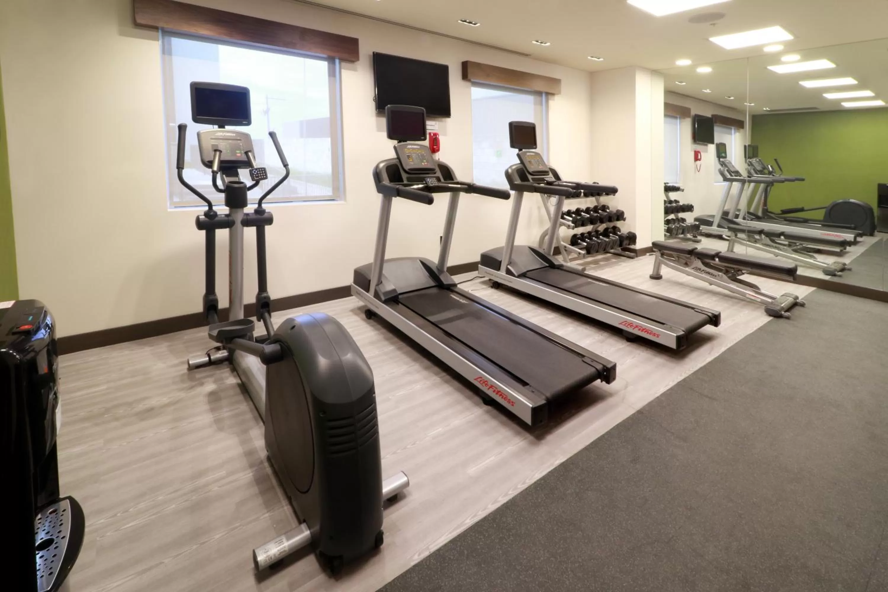 Fitness centre/facilities in Holiday Inn & Suites Monterrey Apodaca Zona Airport, an IHG hotel