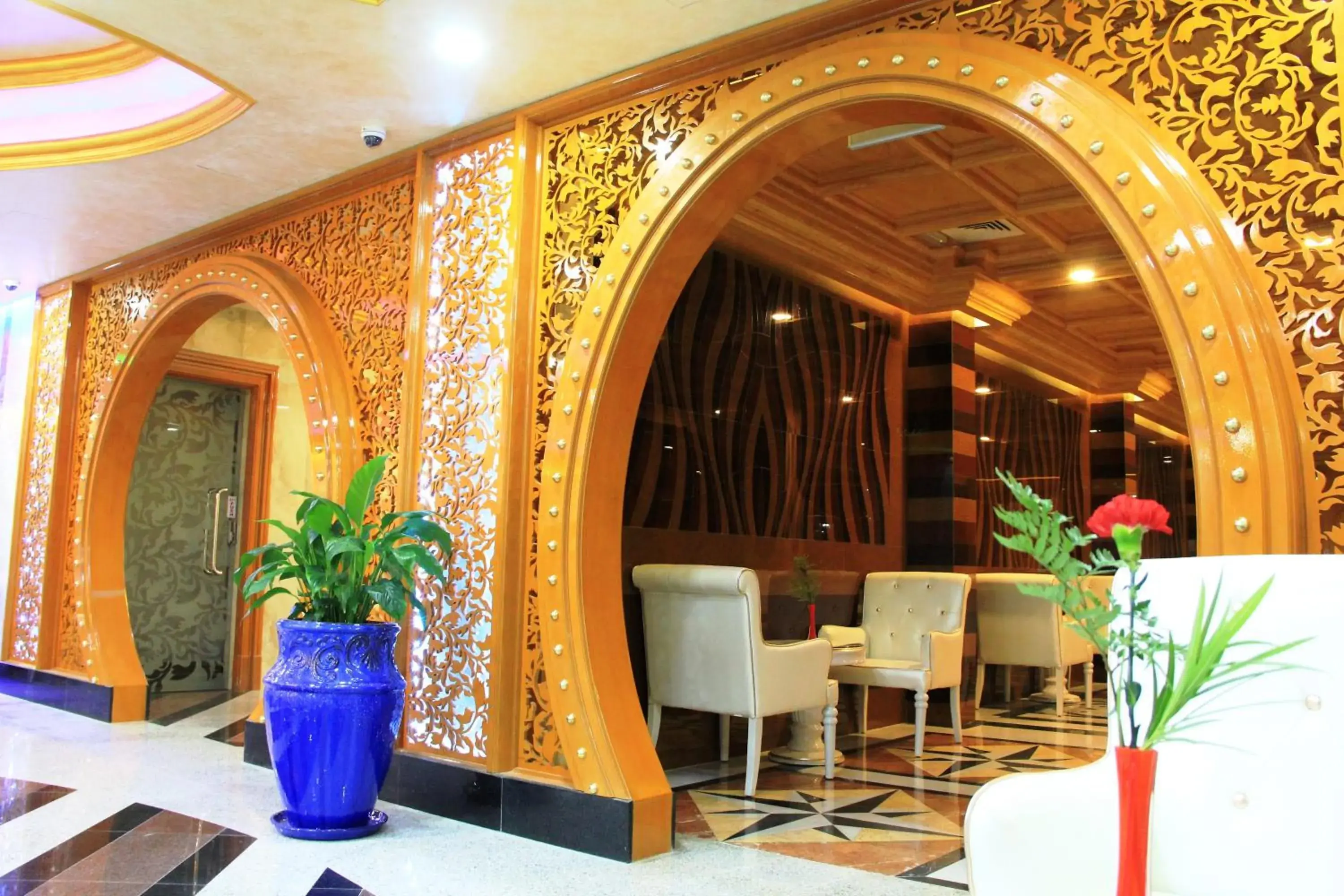 Decorative detail, Restaurant/Places to Eat in Bahrain International Hotel