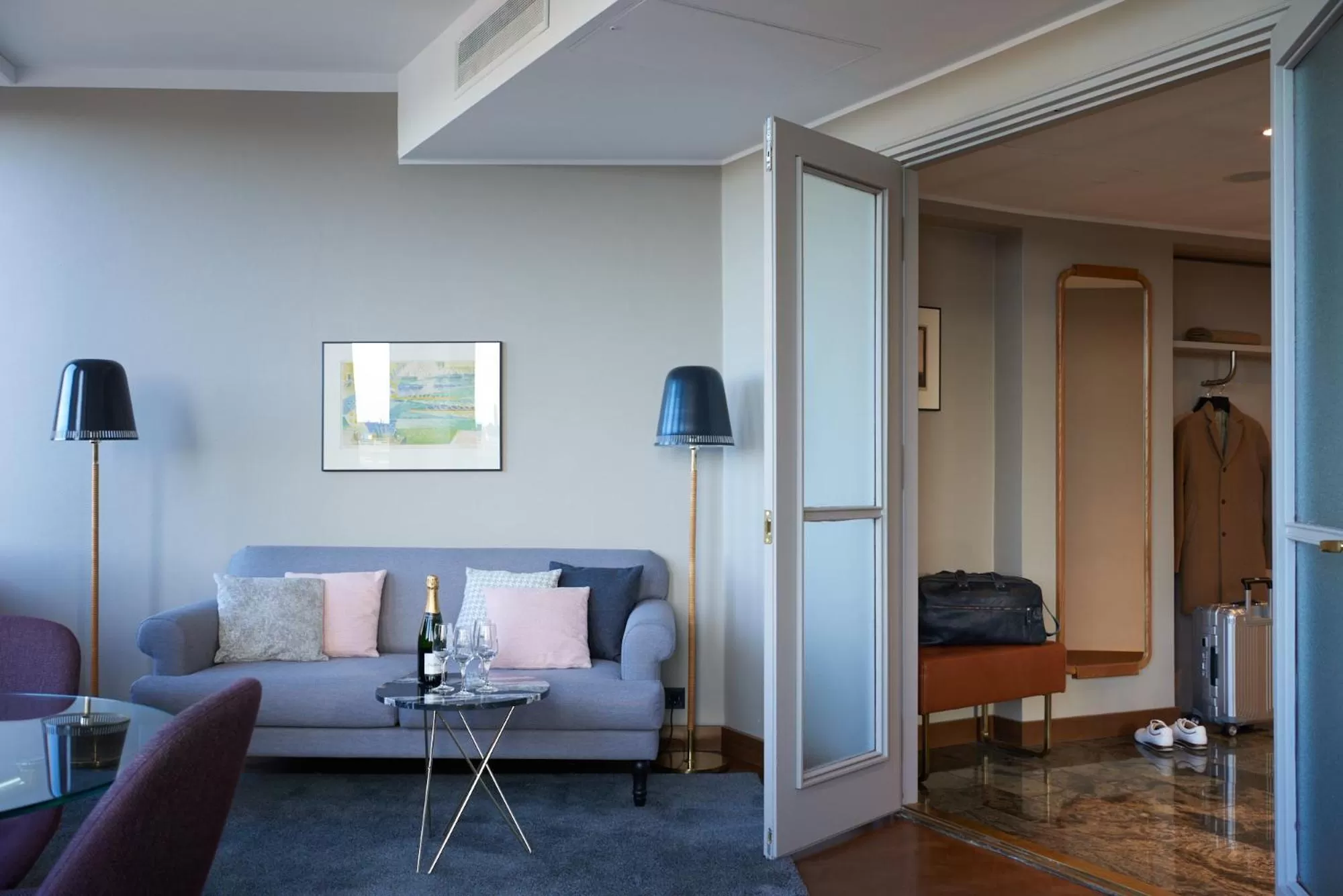 Living room in Original Sokos Hotel Vaakuna Helsinki